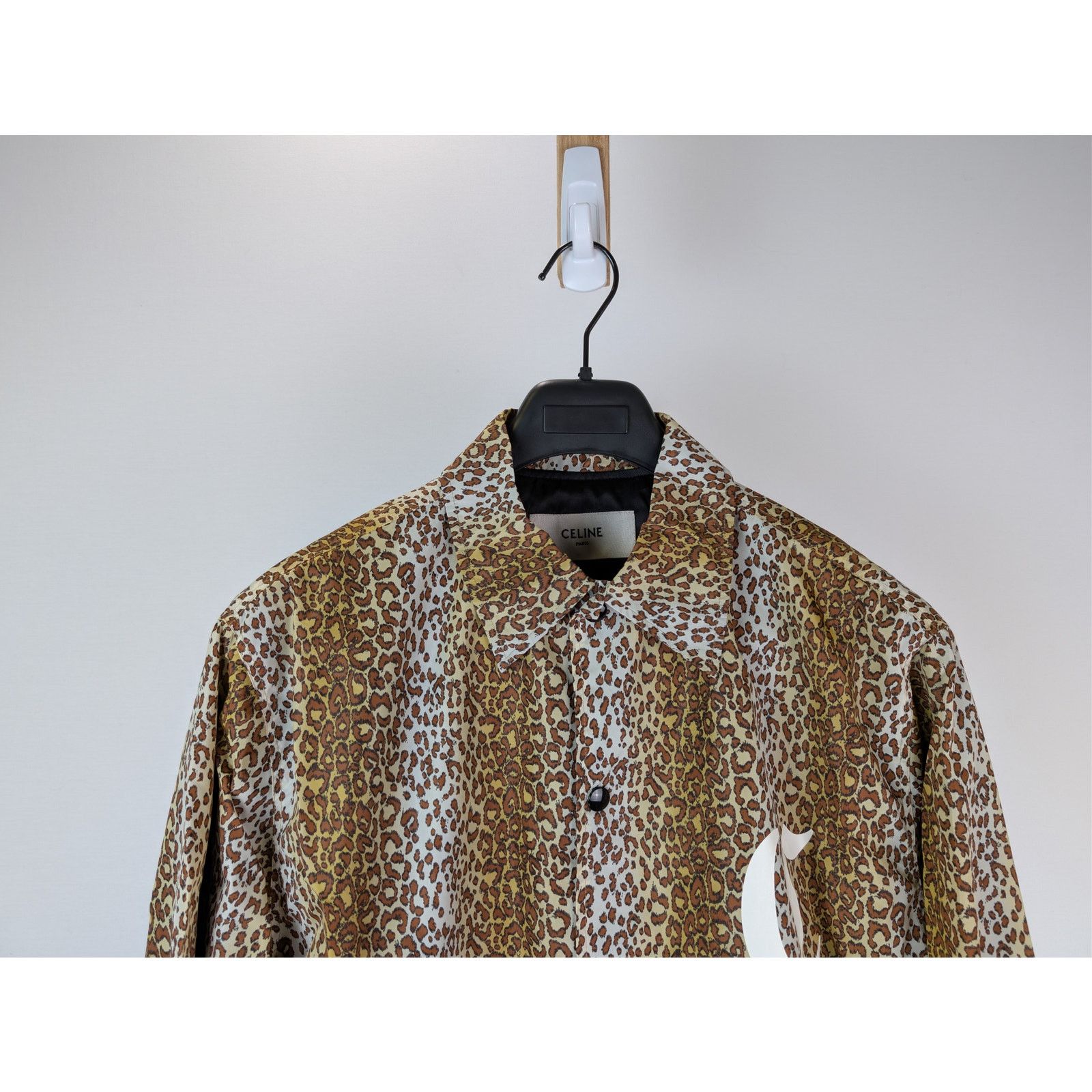 Celine o1rshd1 Leopard Print Nylon Coach Button Up Shirt in Multi Size US S / EU 44-46 / 1 - 3 Thumbnail