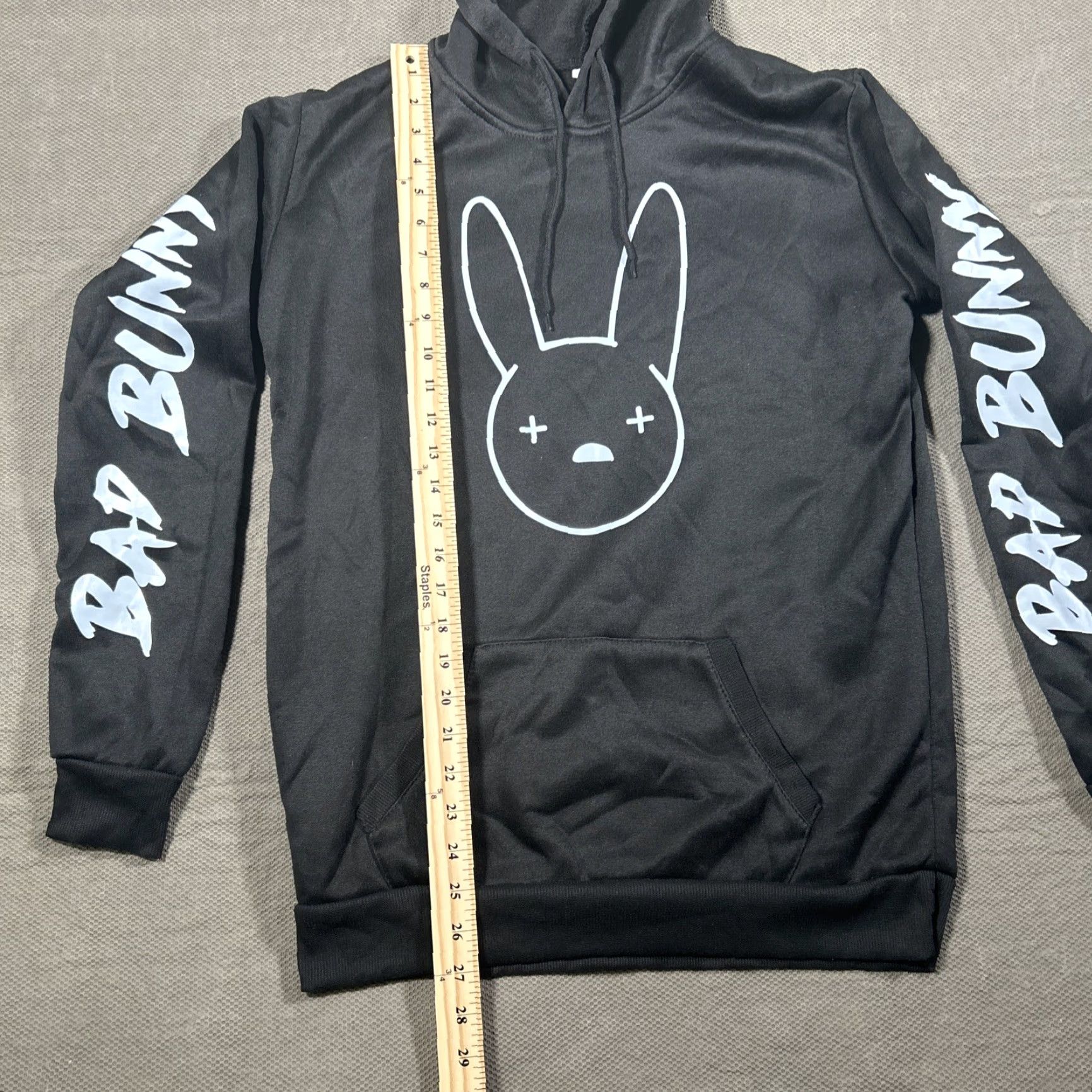 Vintage Bad Bunny Black Long Sleeve Hoodie Medium Size US M / EU 48-50 / 2 - 4 Thumbnail
