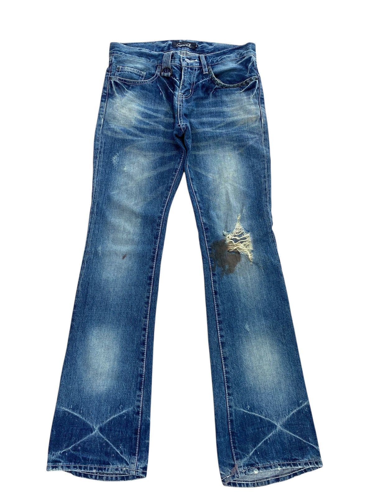 Japanese Brand Japanese Brand Faded Blue Wash Distress Flare Style Size US 30 / EU 46 - 1 Thumbnail