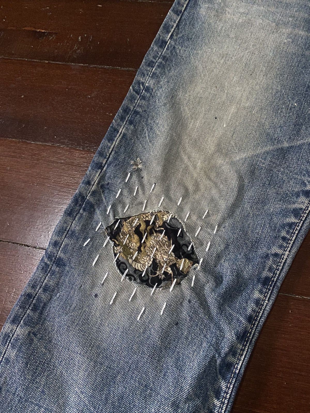 Blue Blue Japan FIRE 🔥 BLUE BLUE JAPAN SASHIKO BORO STITCH DISTRESSED Size US 32 / EU 48 - 6 Thumbnail