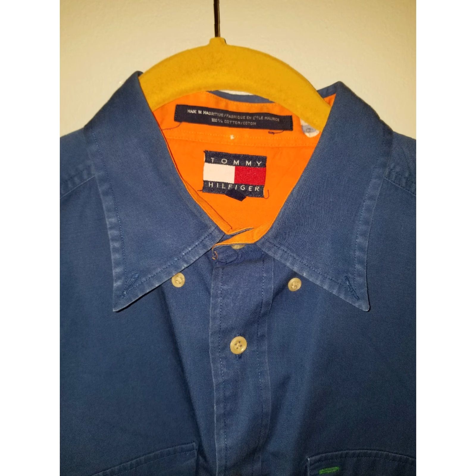 Tommy Hilfiger Vintage Tommy Hilfiger Solid Blue Button-Down Shirt Mens M 90s Casual Cotton Regular Long Sleeve Collared with Pockets Mens Size US M / EU 48-50 / 2 - 2 Thumbnail