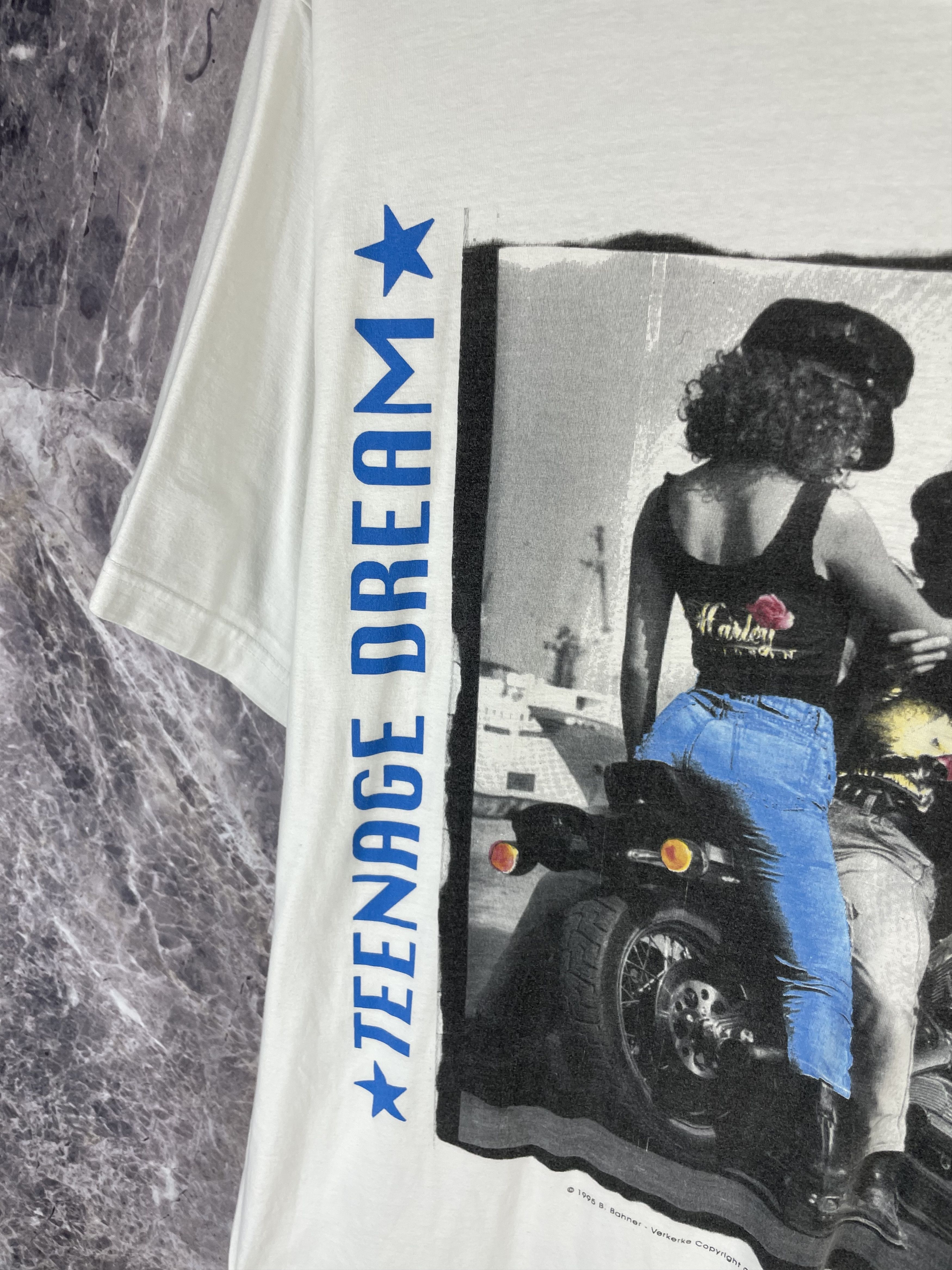 Vintage Vintage 1995 Teenage Dream Tee Size US XL / EU 56 / 4 - 5 Thumbnail