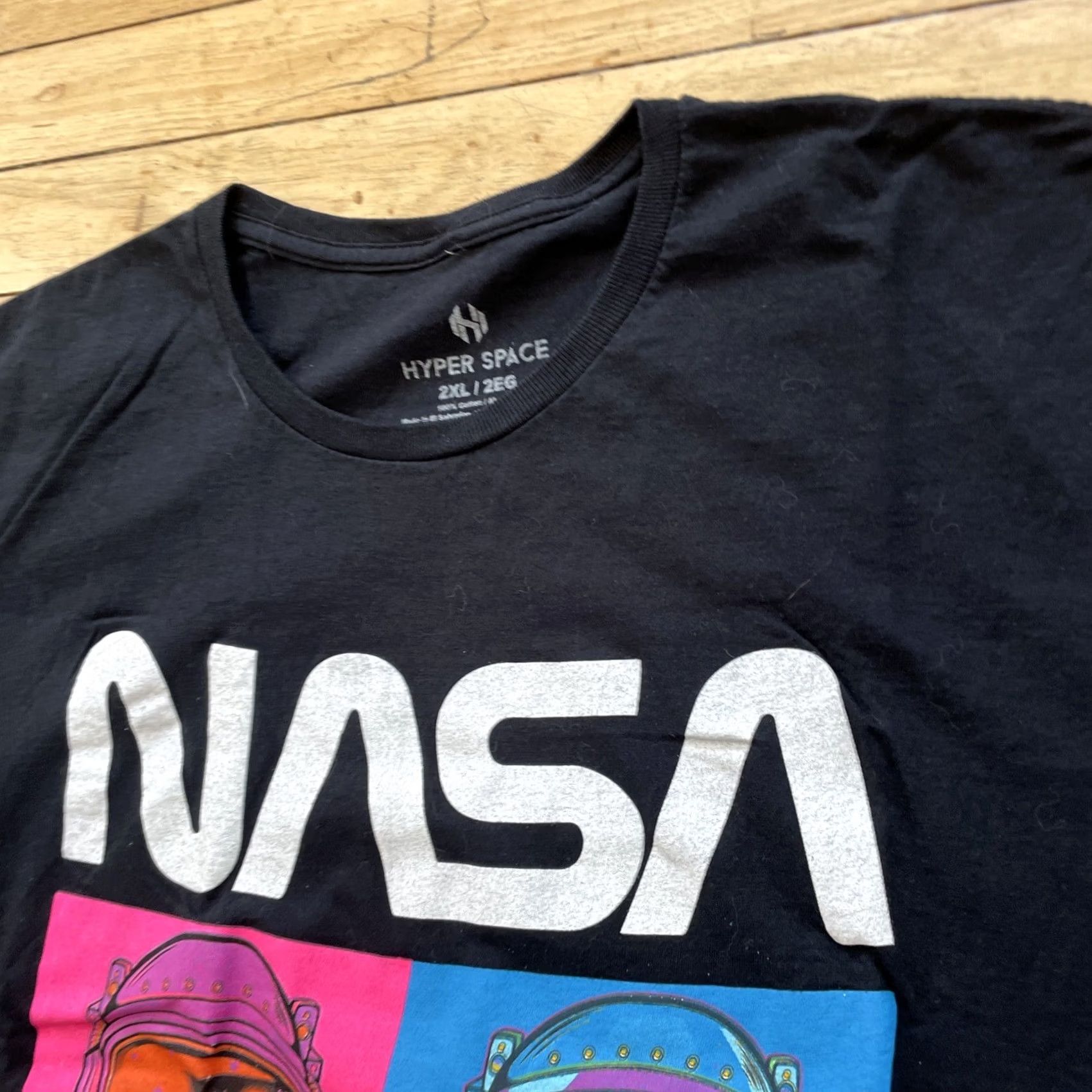 NASA HYPER SPACE NASA Shirt Men 2XL Black Neon Pink Astronaut Color Rave Graphic XXL Size US XXL / EU 58 / 5 - 6 Thumbnail