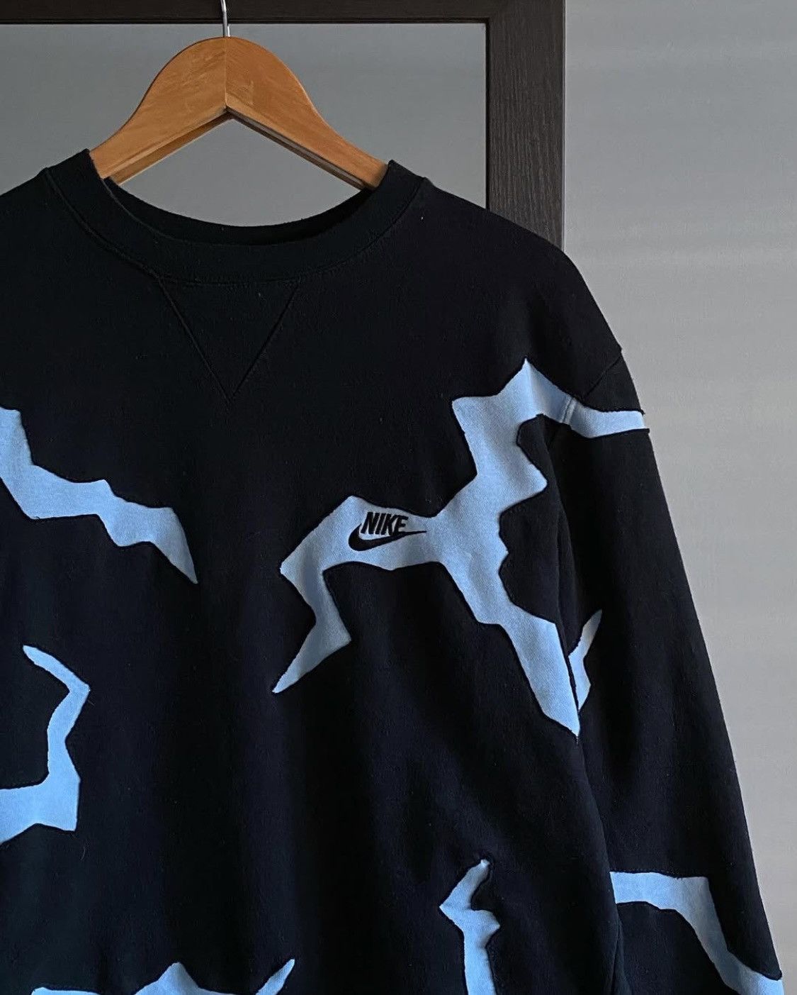 Nike Nike cracks reworked sweatshirt Size US L / EU 52-54 / 3 - 3 Thumbnail