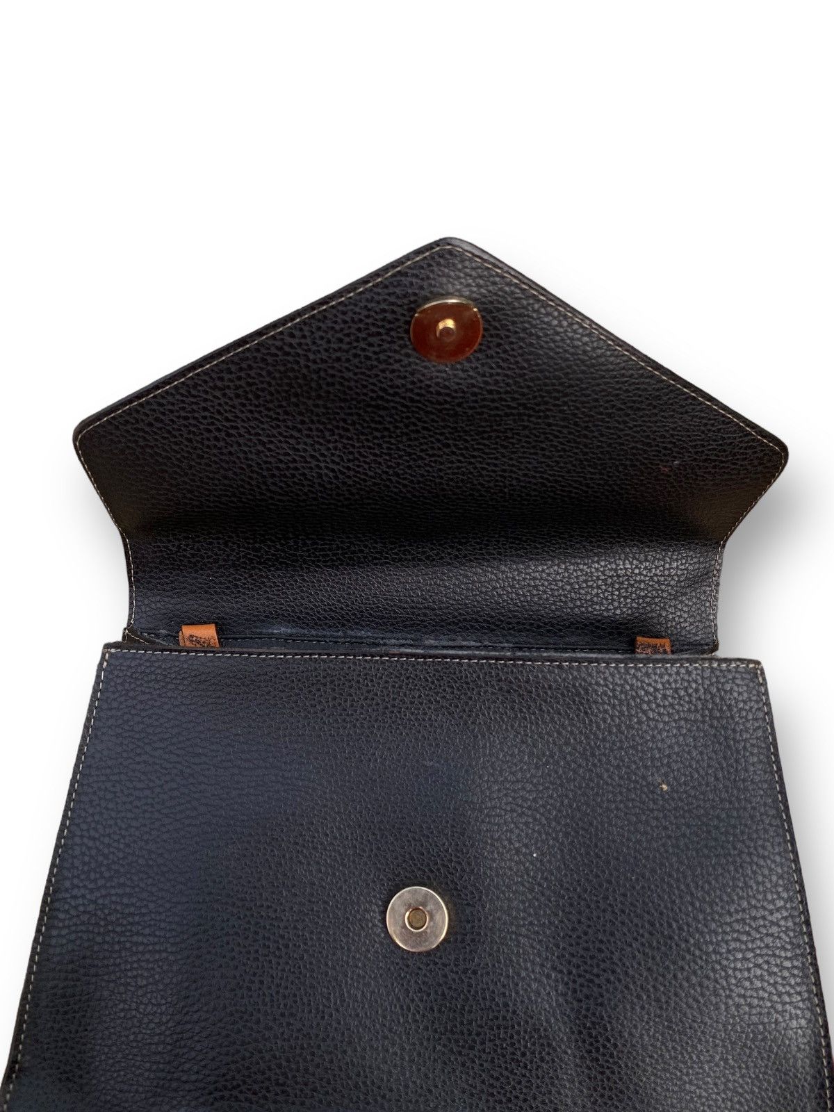 Courreges × Vintage VINTAGE COURREGES GENUINE LEATHER BAG. Size ONE SIZE - 6 Thumbnail
