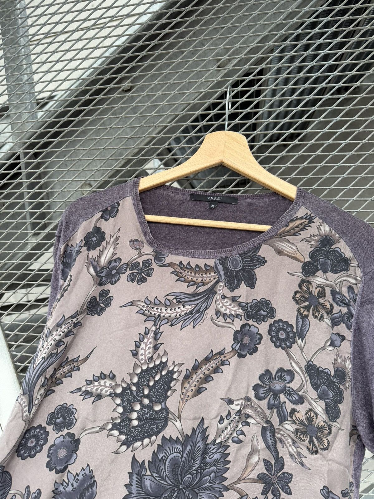 Gucci Gucci Silk Floral T-Shirt Size M / US 6-8 / IT 42-44 - 6 Thumbnail