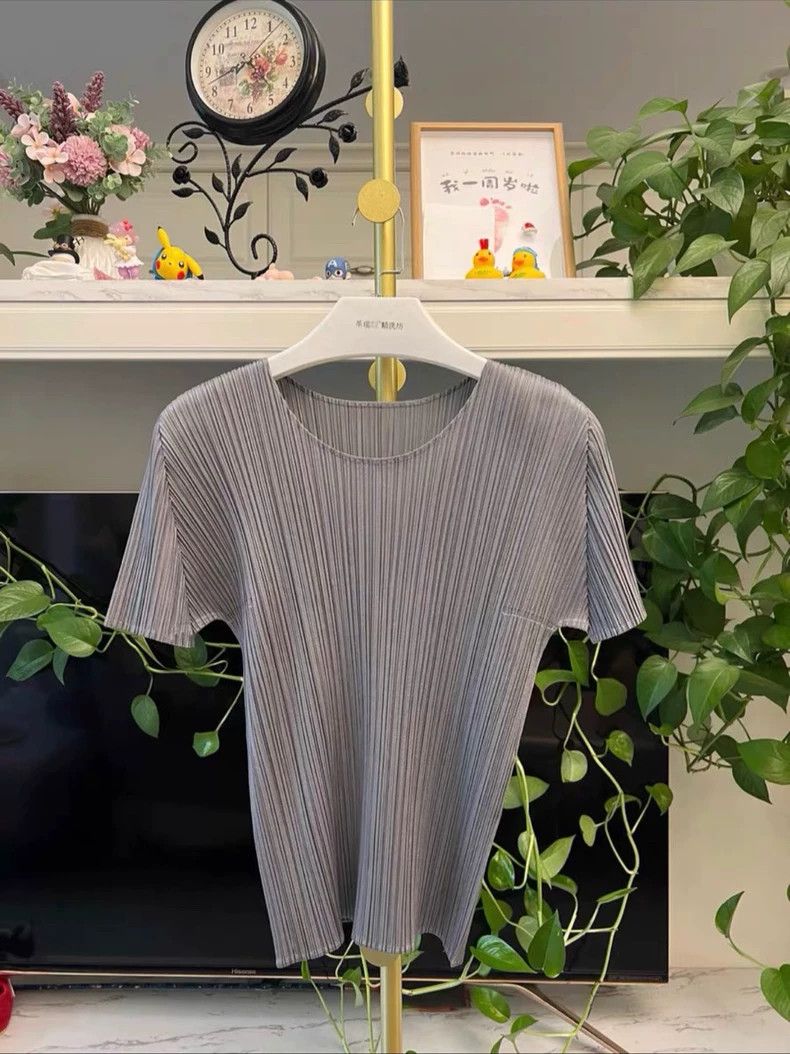 Issey Miyake issey miyake size:3 Dark grey short-sleeved shirt 2505-Nex Size XXS / US 00 / IT 34 - 1 Thumbnail