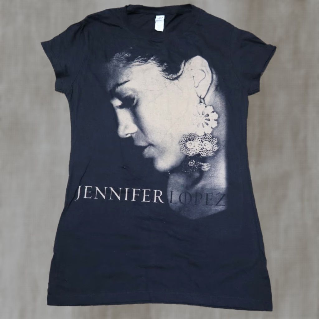 Vintage Jennifer Lopez Shirt Women XXS Black T-Shirt Band Hip Hop Music Solid Graphic Print Crew Neck Short Sleeve Vintage: No Size XXS / US 00 / IT 34 - 1 Thumbnail
