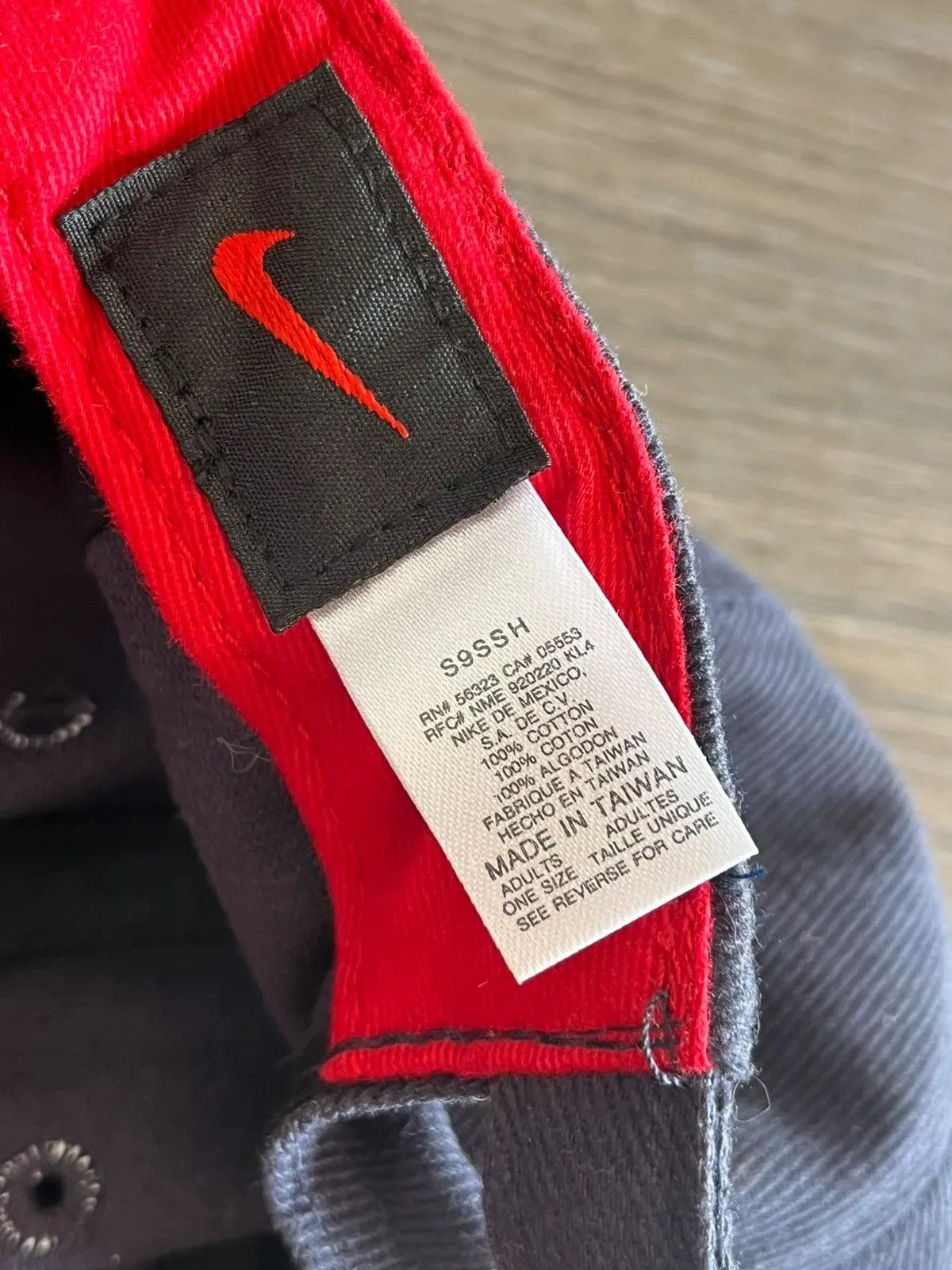 Nike Nike Air Cap Swoosh 1998 Deadstock Distressed Rare One Size Size ONE SIZE - 12 Thumbnail