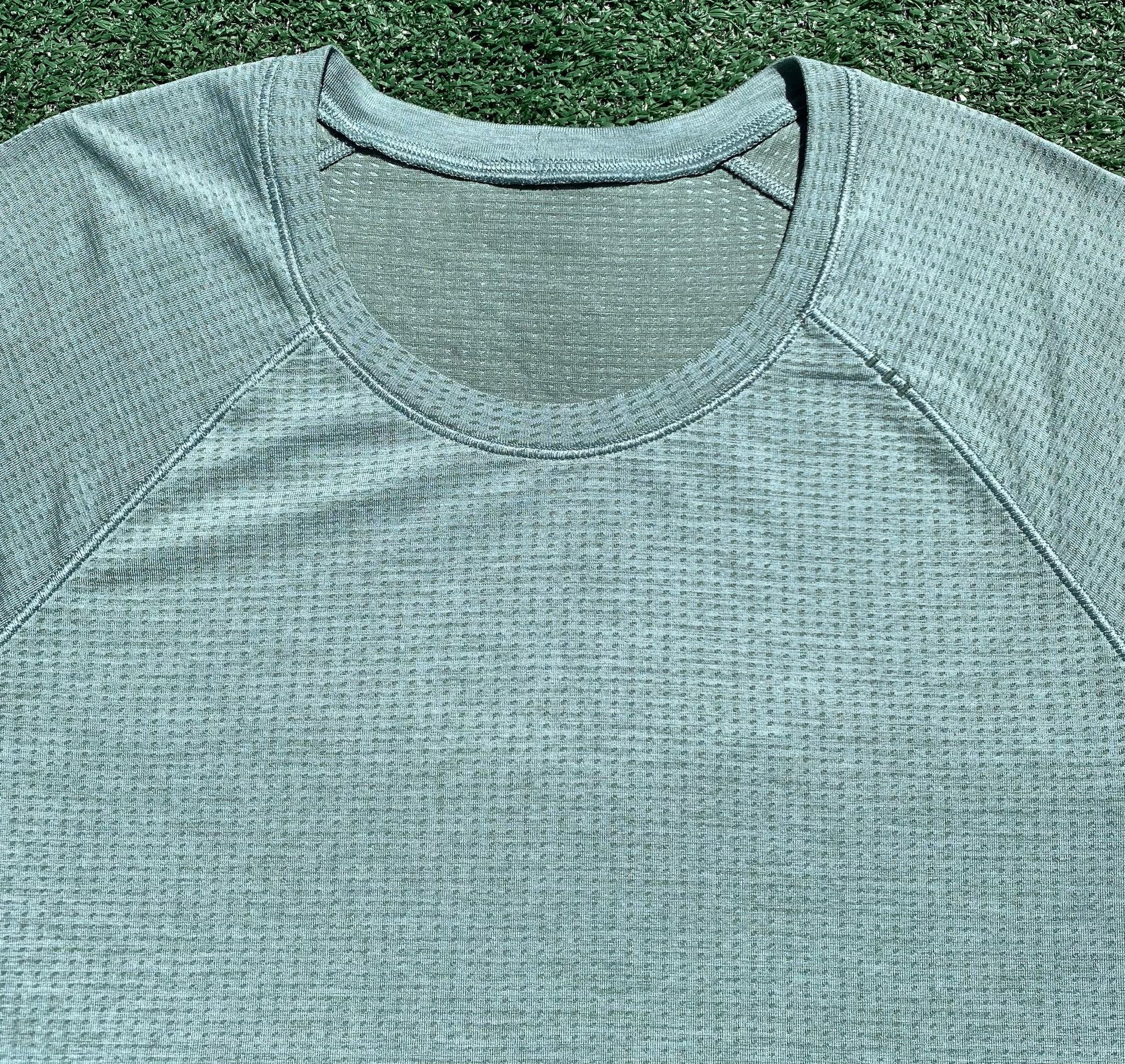 Lululemon Lululemon Metal Vent Tech Frosted Jade Short Sleeve 2XL Size US XXL / EU 58 / 5 - 2 Thumbnail