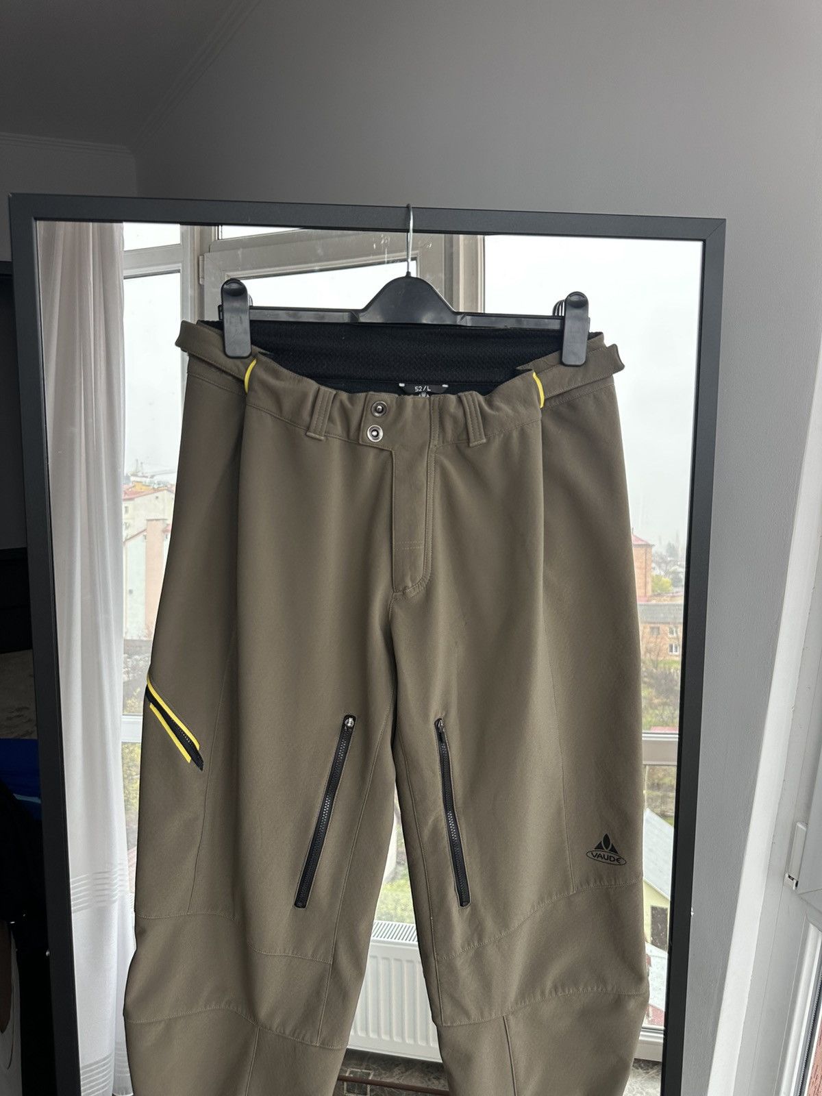 Outdoor Voices VAUDE Men’s Gravit Softshell Pants SAMPLE Prototype 52 Size US 34 / EU 50 - 2 Thumbnail