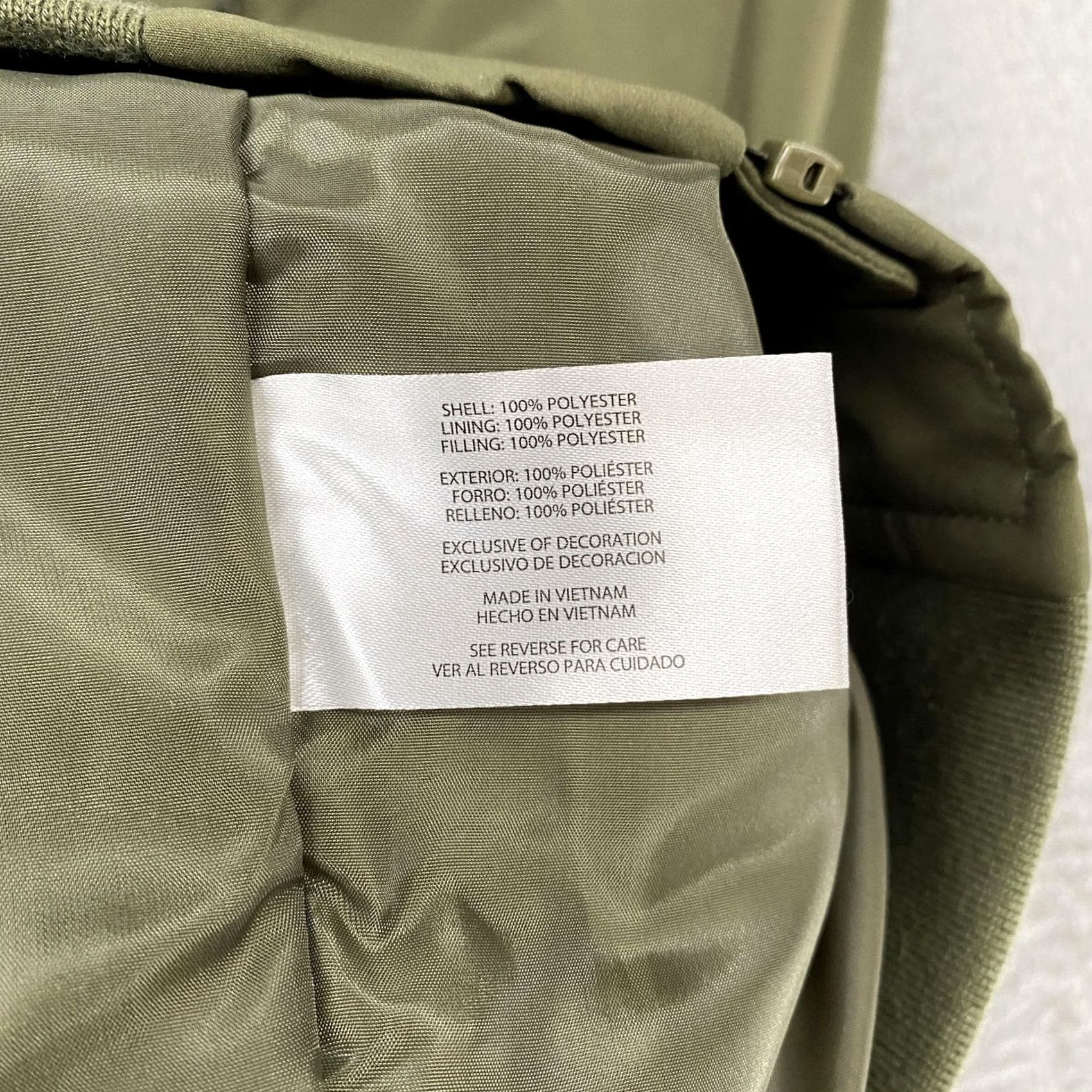 Banana Republic VINTAGE Banana Republic Bomber Jacket Mens S Green Full Zip Insulated Lined Military Size US S / EU 44-46 / 1 - 7 Thumbnail