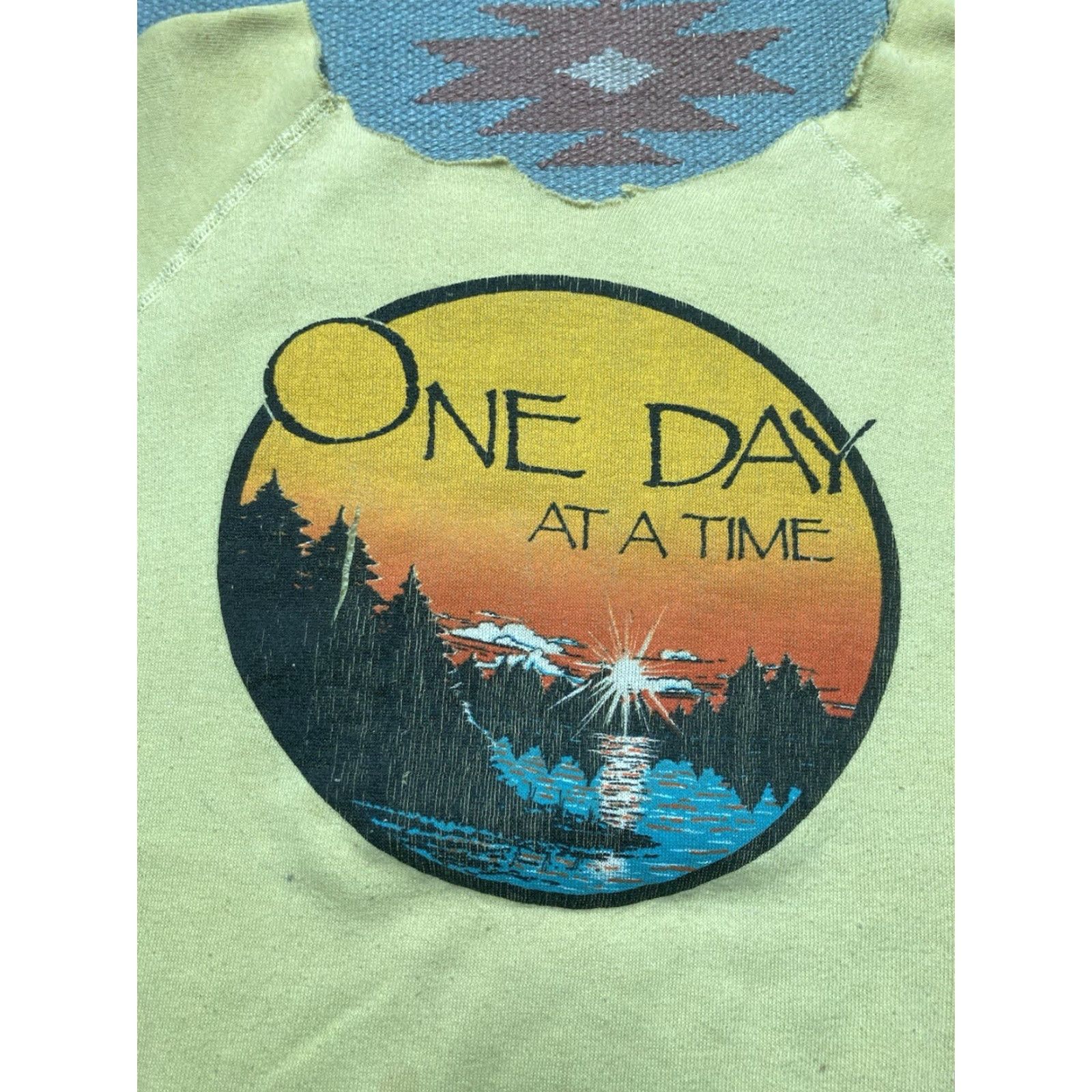 Vintage VINTAGE 80s pullover sweatshirt one day at a time sunset lake chopped neck XL Men Sweatshirt Yellow"} Size US XL / EU 56 / 4 - 3 Thumbnail