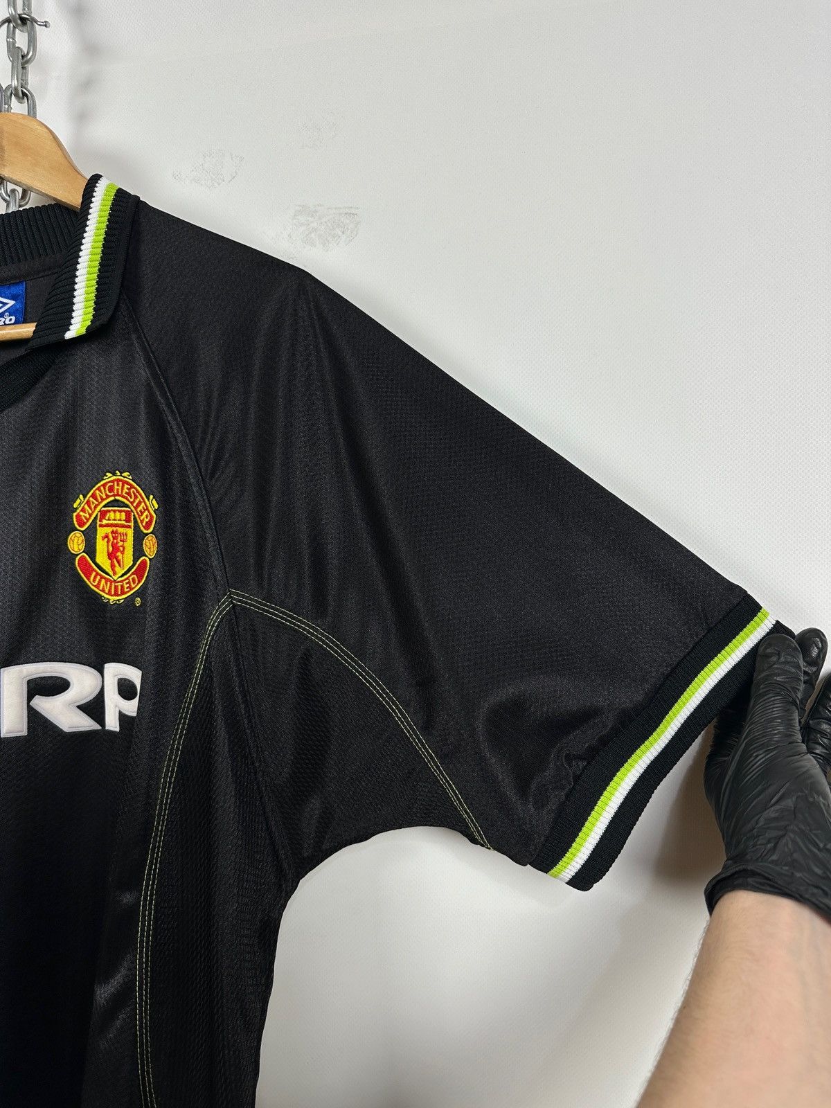 Umbro 1998-99 Umbro Manchester United Third Kit Soccer Jersey Size US XL / EU 56 / 4 - 8 Thumbnail