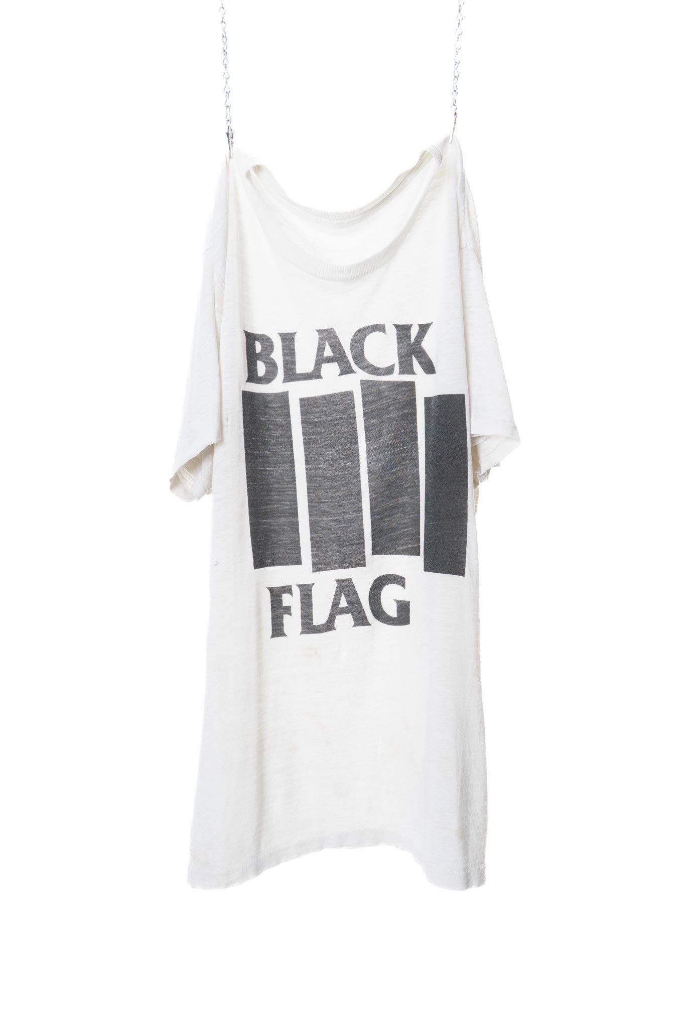 VINTAGE 1980s BLACK FLAG THRASHED BARS T-SHIRT