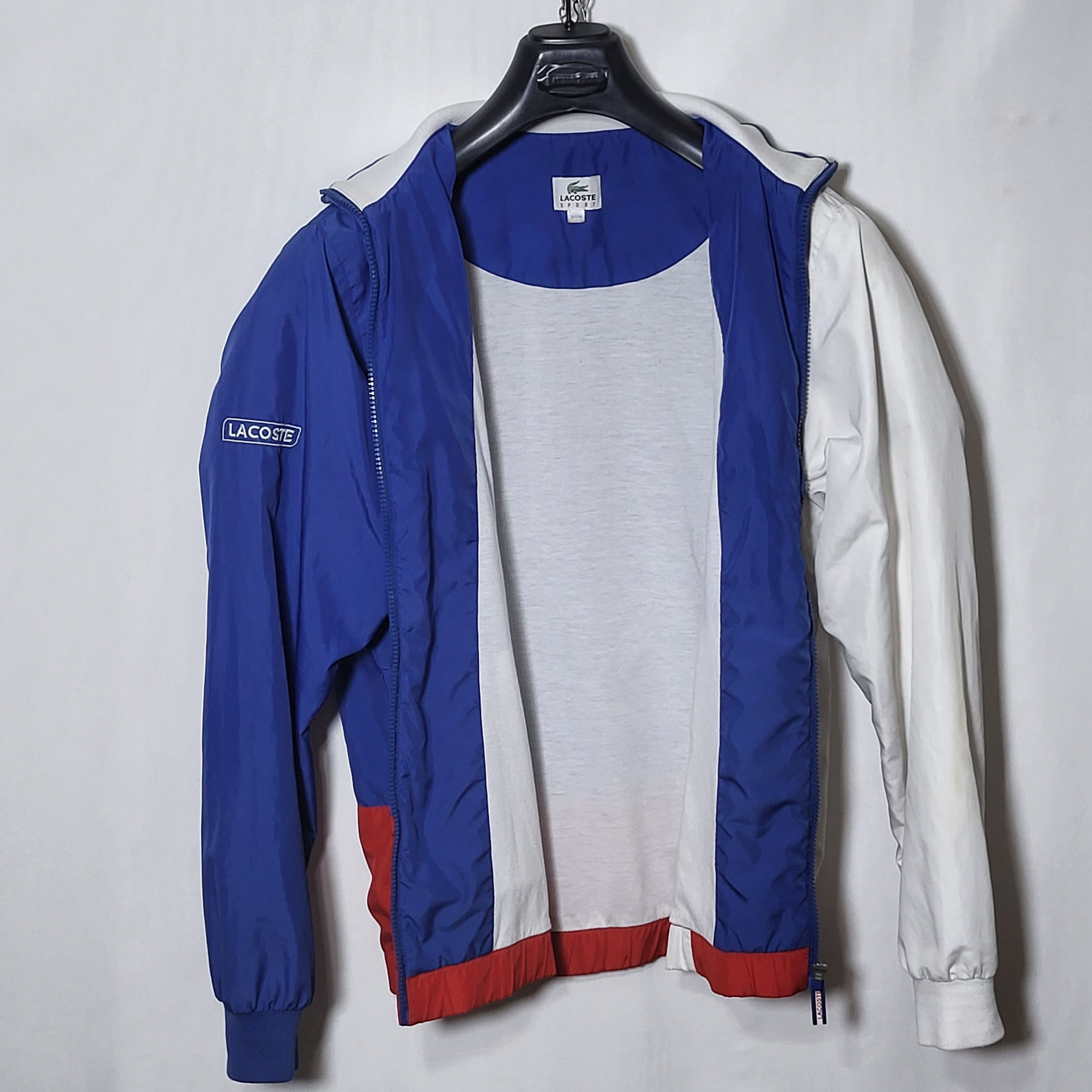 Lacoste Vintage Lacoste track jacket.Rare.SizeS but fit M. Size US S / EU 44-46 / 1 - 3 Thumbnail