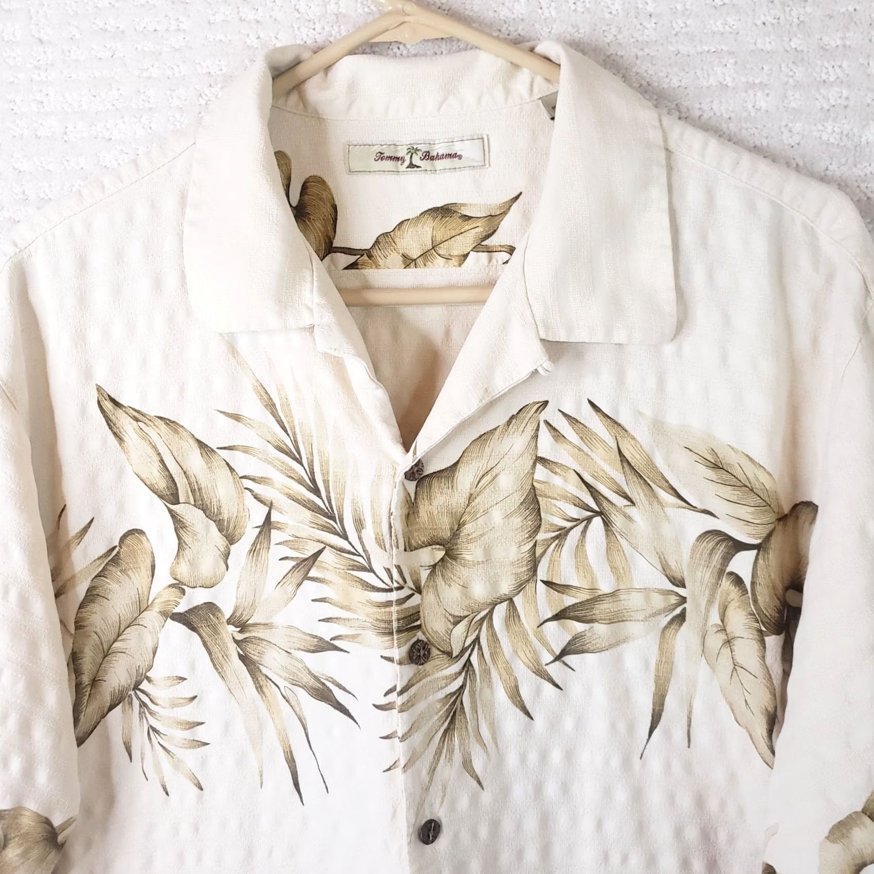 Tommy Bahama Tommy Bahama Shirt Short Sleeve Button L Yellow Silk Floral Tropical Hawaiian Button-Up Pocket Mens Regular Size L Size US L / EU 52-54 / 3 - 4 Thumbnail