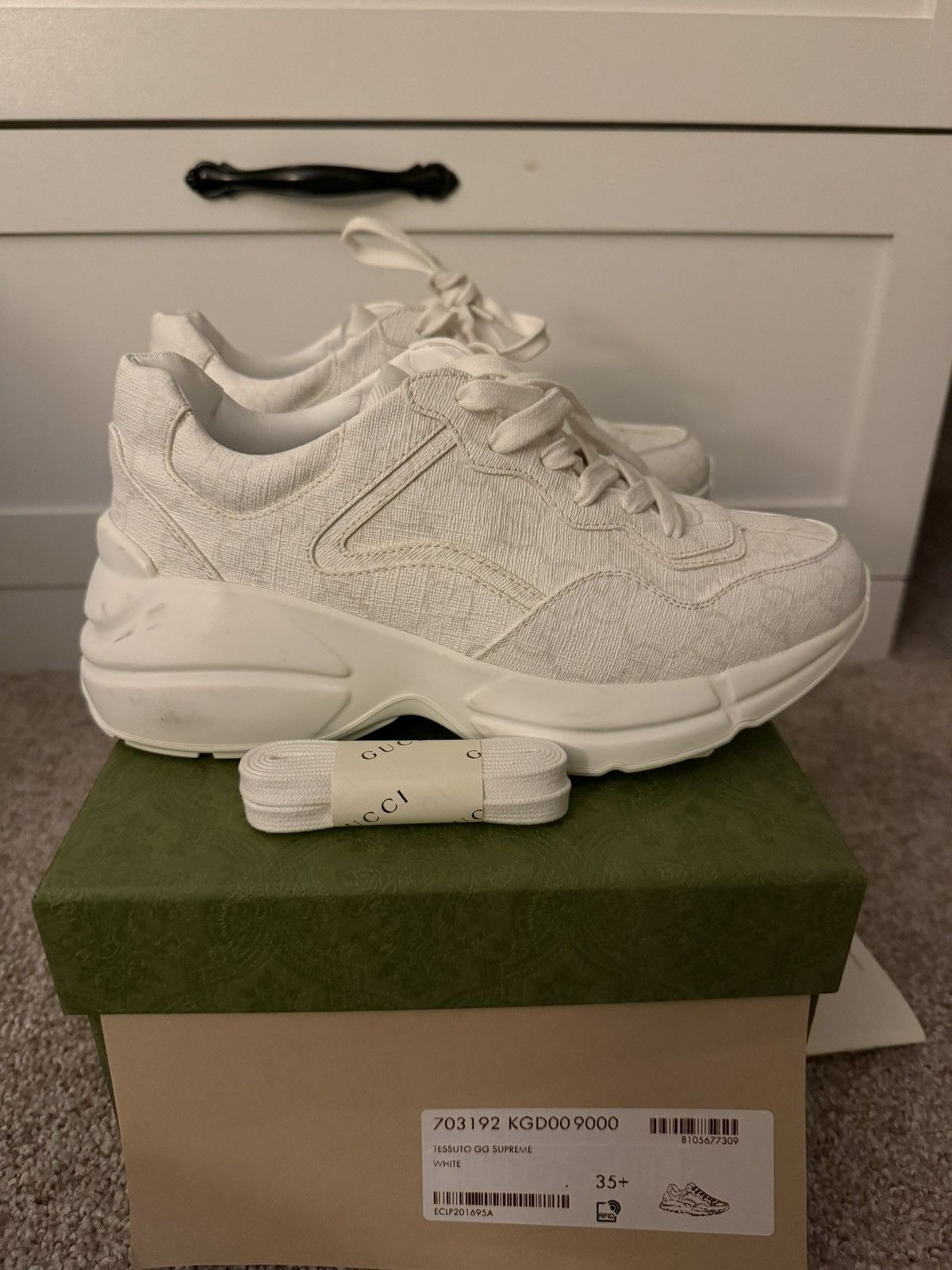 Gucci Gucci white sneakers Size US 5.5 / IT 35.5 - 1 Thumbnail