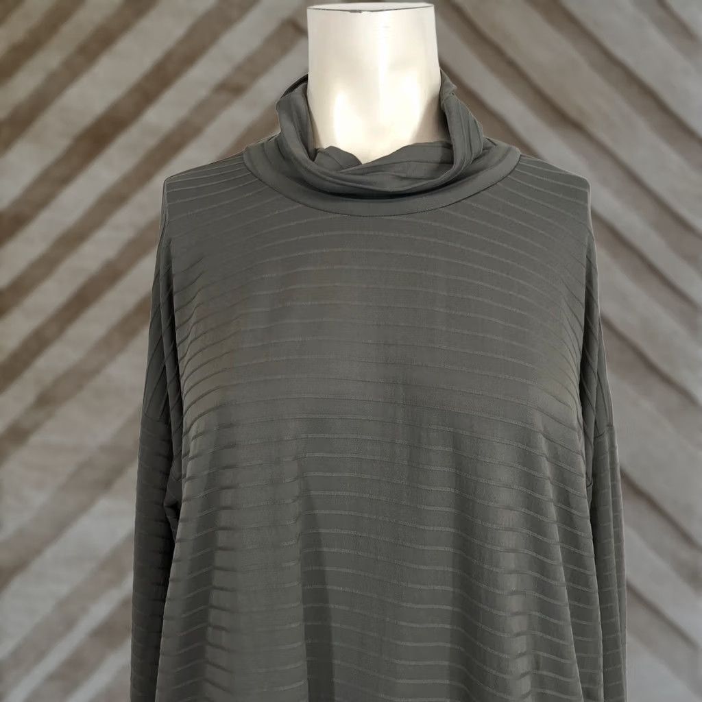 CO F.H. Clothing Co Large Long Sleeve Striped Turtleneck Top Chic Olive Green Size L / US 10 / IT 46 - 1 Thumbnail