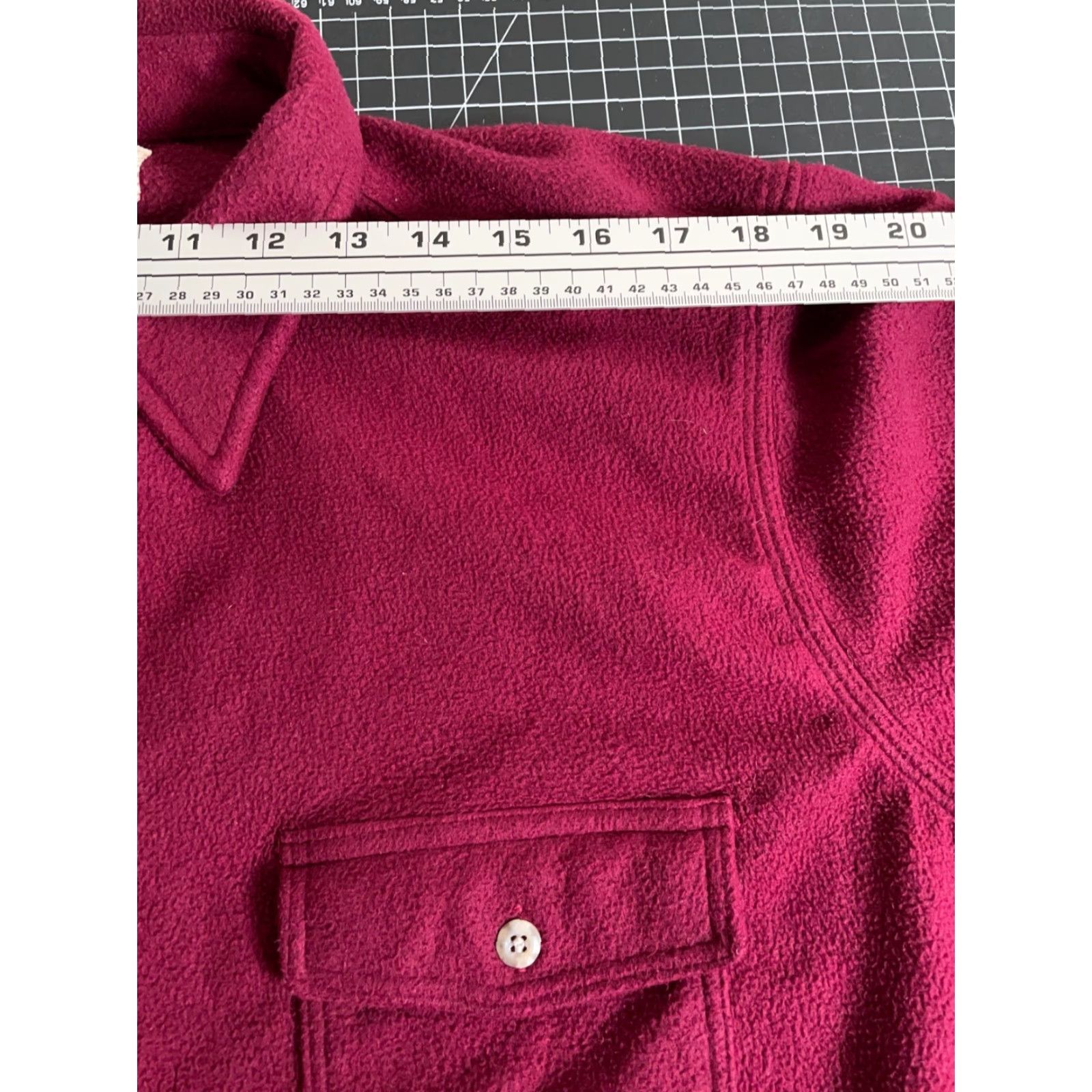 Vintage VINTAGE Melton Shirt Adult XL Dark Red Polartec Fleece Button-Front USA Made Men’s Winter 90s Grunge Retro Size US XL / EU 56 / 4 - 7 Thumbnail