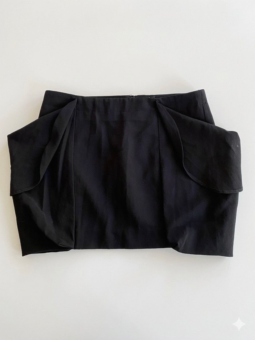 Helmut Lang Rare Helmut Lang Pockets Mini Skirt Size 30" / US 8 / IT 44 - 1 Thumbnail