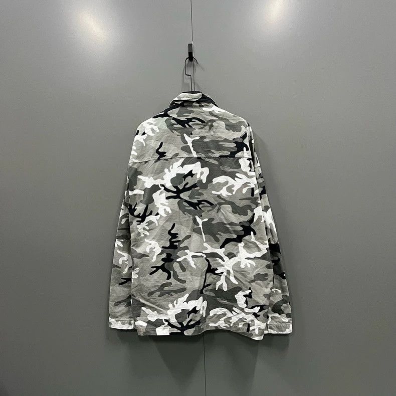 Balenciaga Balenciaga size 40 Camouflage multi-pocket overalls jacket Size US XXS / EU 40 - 2 Thumbnail