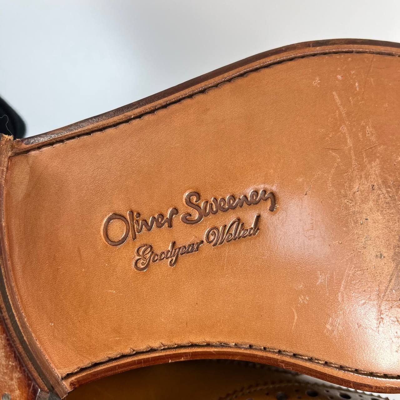 Oliver Sweeney Oliver Sweeney Serpentine Brogue Leather Oxford Size 44 Size US 10 / EU 43 - 13 Thumbnail