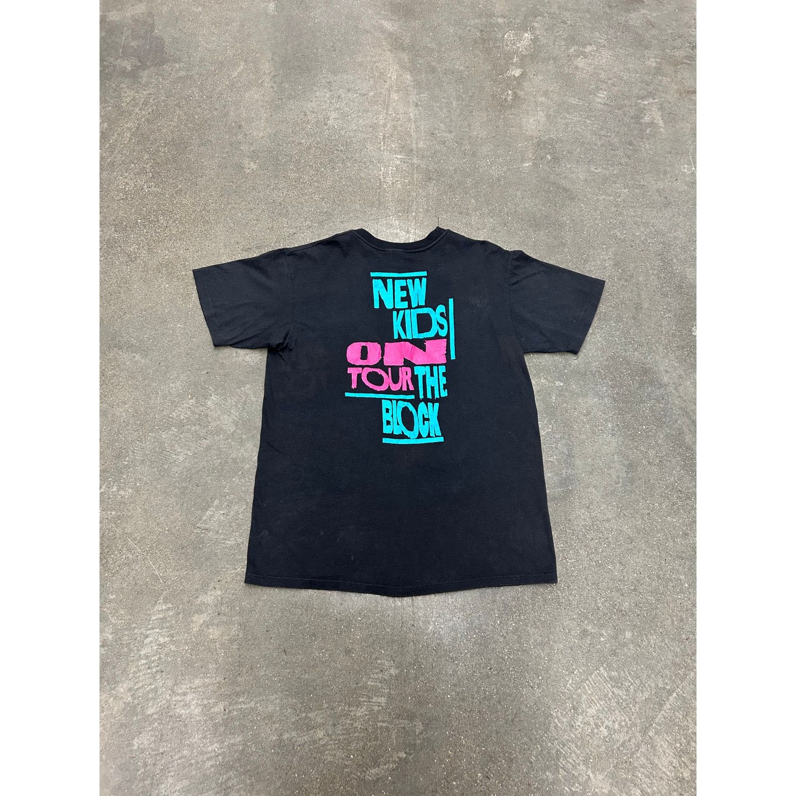 Vintage Vintage 1989 New Kids On The Block Rare T-Shirt Size US L / EU 52-54 / 3 - 2 Thumbnail