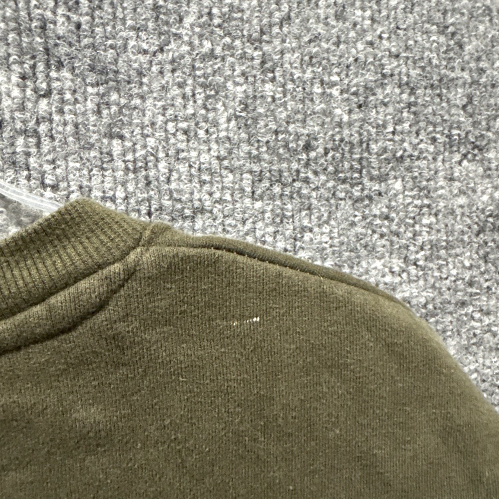 Vintage VINTAGE AKOO Sweatshirt Green Long Sleeve Crewneck 2XL Women Men’s Size 2XL Babes Sexy Babe Pullover Mens Womens Size XXL / US 16-18 / IT 52-54 - 8 Thumbnail