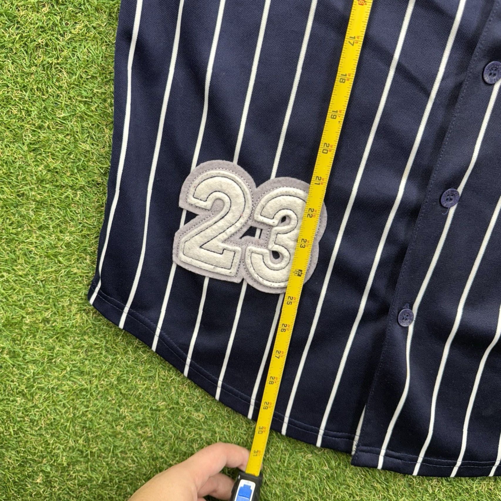 Vintage VINTAGE New York Baseball Jersey Mens Medium Legendary Classics Blue Striped Baseball 23 Mens Size US M / EU 48-50 / 2 - 7 Thumbnail