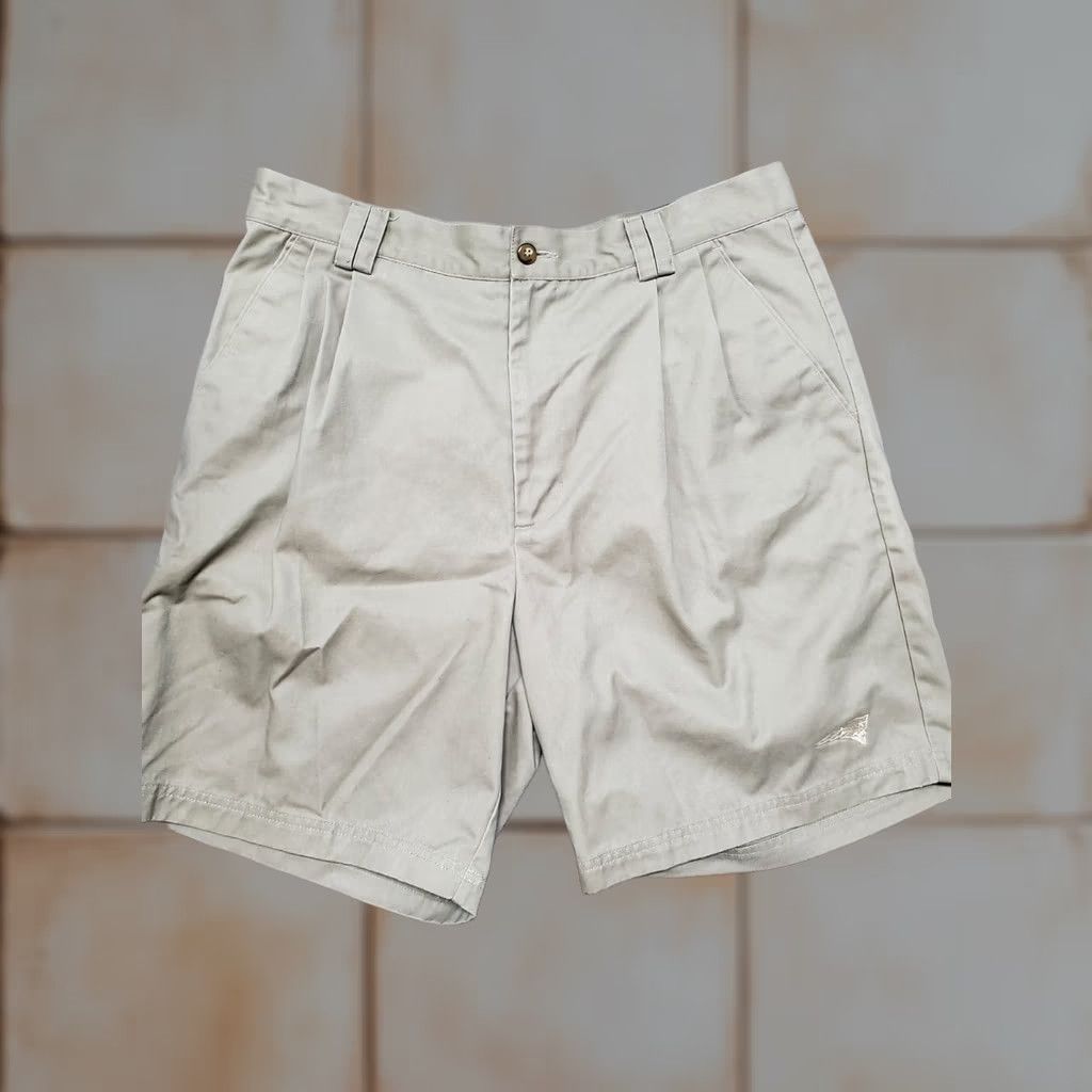 Reebok VINTAGE? Size US 34 / EU 50 - 1 Thumbnail