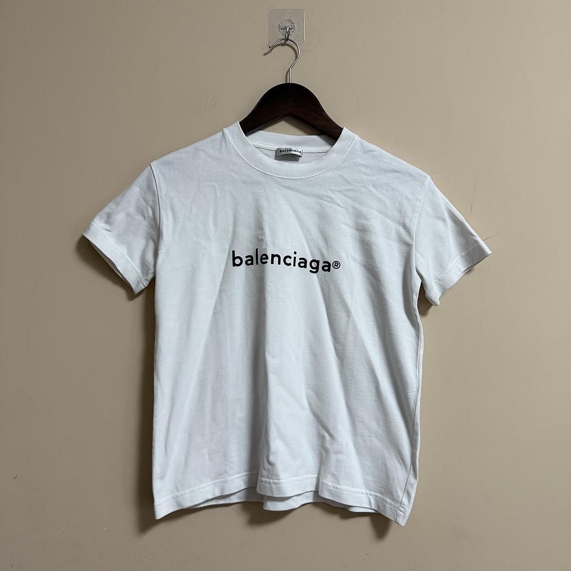 Balenciaga Balenciaga Logo White T-Shirt Size M Size M / US 6-8 / IT 42-44 - 1 Thumbnail