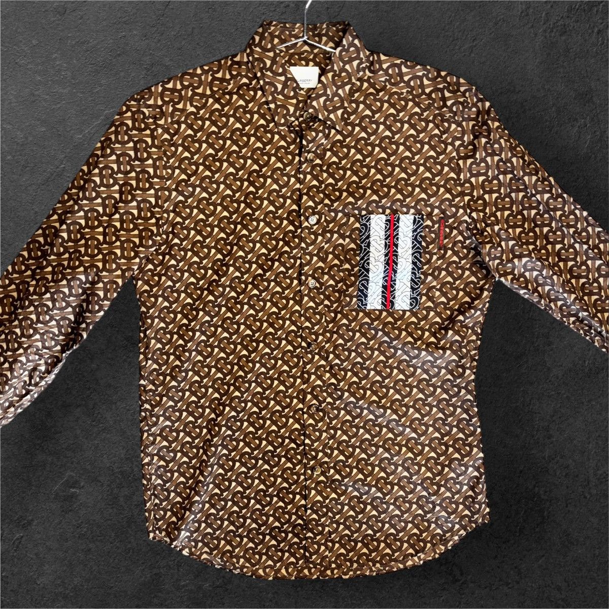 Burberry BURBERRY BUTTONS UP SIZE M Size US M / EU 48-50 / 2 - 1 Thumbnail
