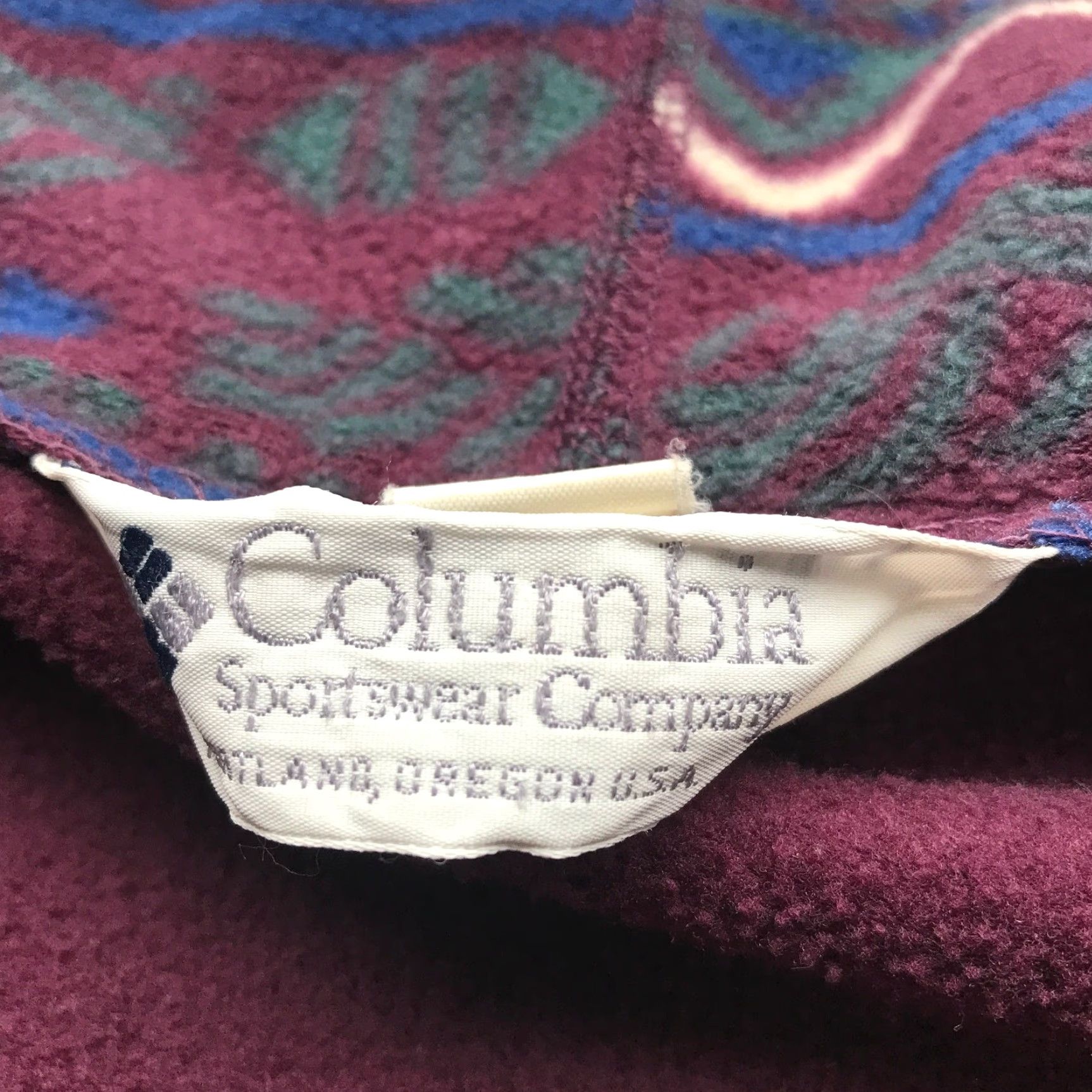 Vintage VINTAGE Columbia Sportswear Fleece Jacket Mens XL Maroon Full Zip Pockets Embroidered Logo 90s Outdoor Casual Size US XL / EU 56 / 4 - 6 Thumbnail