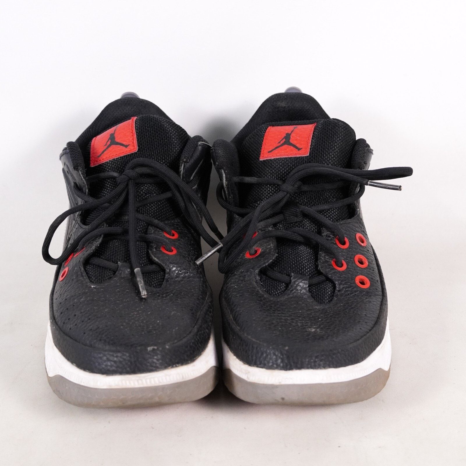 Nike Air Jordan Max Aura Basket Ball Shoes Sneakers Youth 6.5 Size US 6.5 / EU 39-40 - 2 Thumbnail