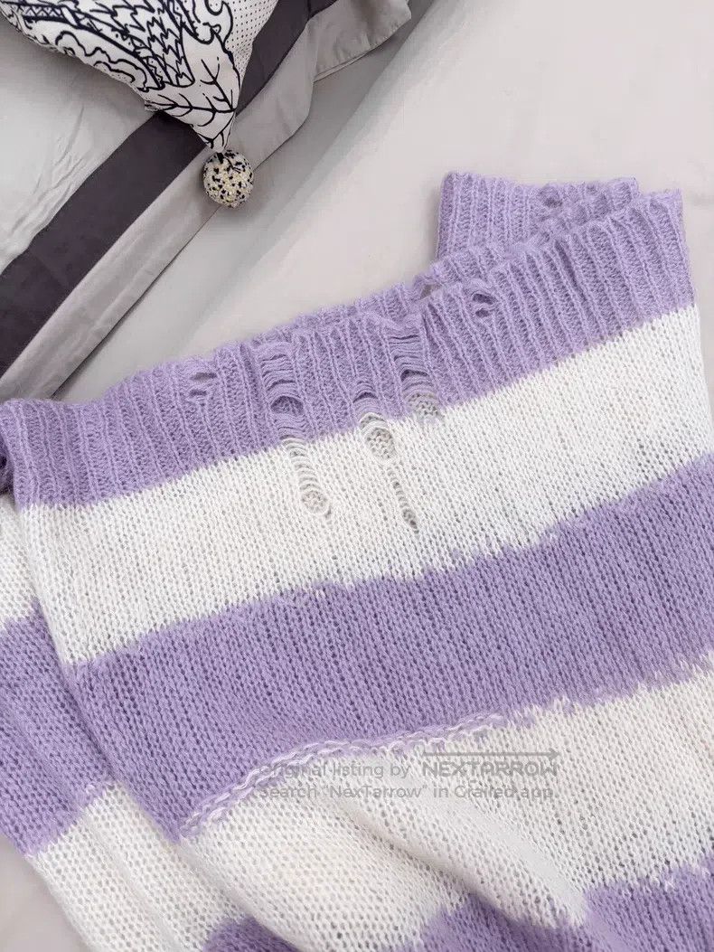 Acne Studios Acne Studios Purple and White Striped Hole Sweater Classic Size S / US 4 / IT 40 - 6 Thumbnail