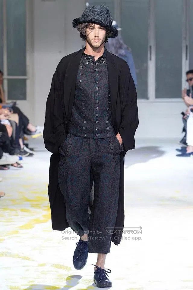 Yohji Yamamoto Yohji Yamamoto Oversized Kimono Coat. Size US S / EU 44-46 / 1 - 7 Thumbnail