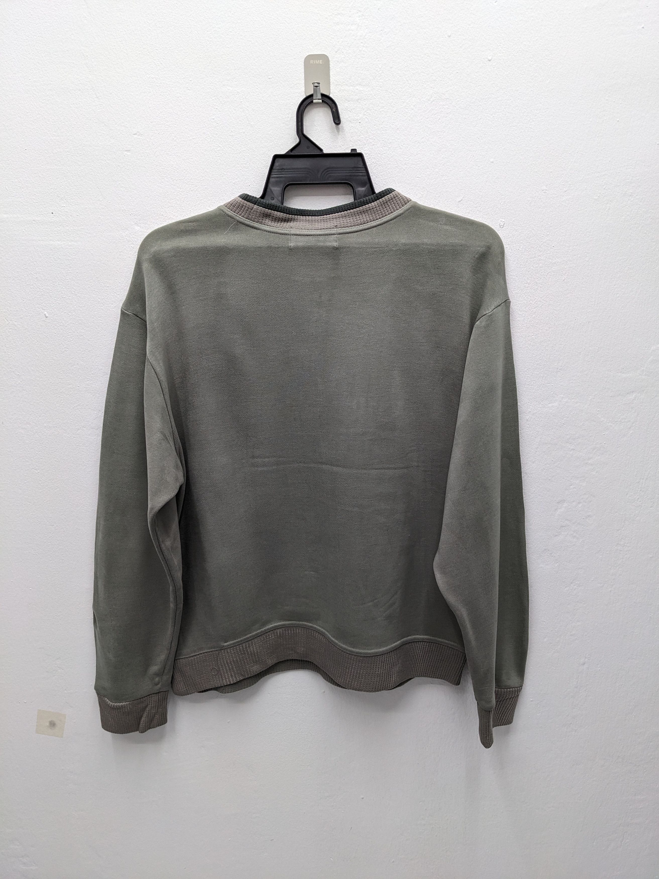 Valentino Vintage CLAUDIO VALENTINO PARIS Embroidered Sweatshirt Size US M / EU 48-50 / 2 - 6 Thumbnail