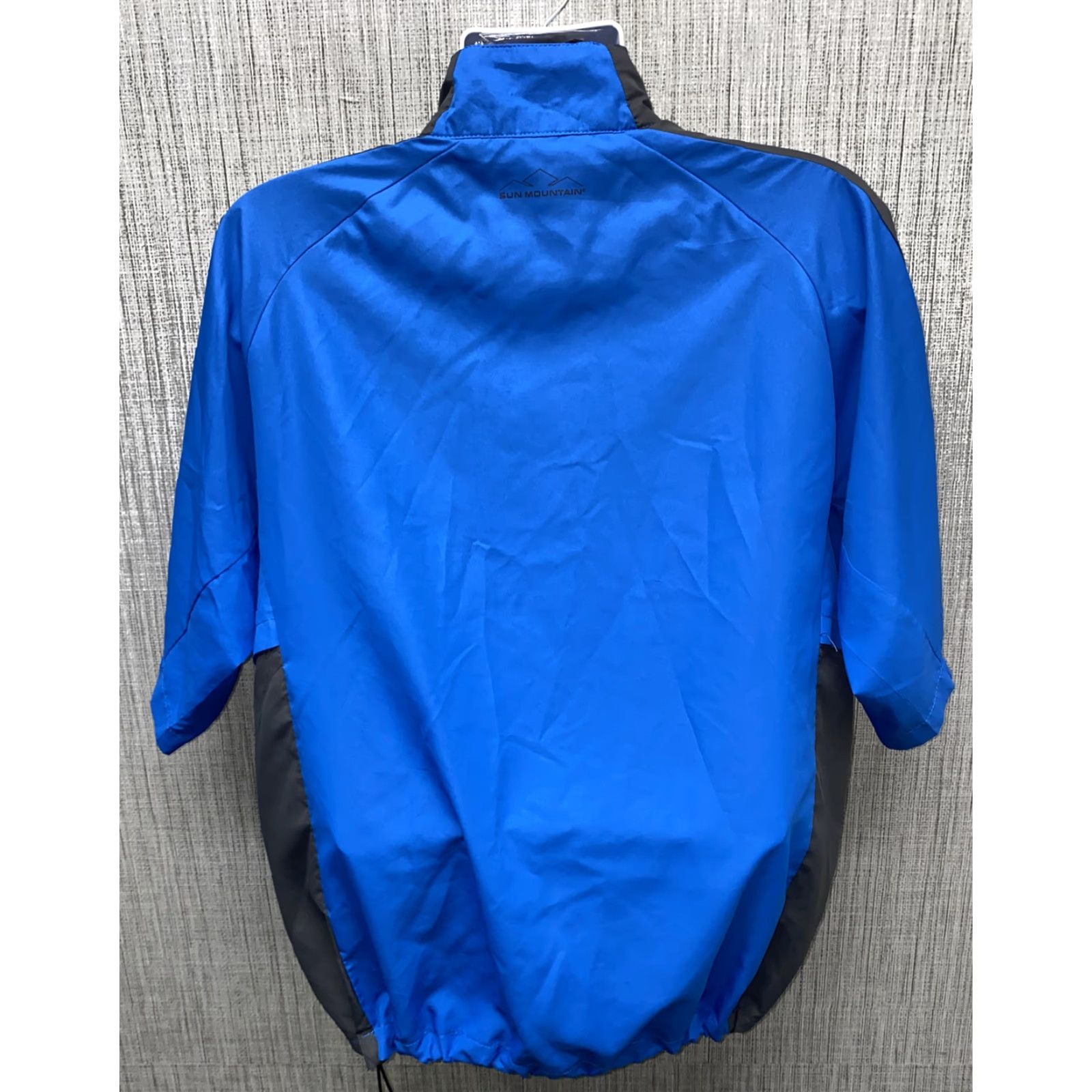 Vintage Sun Mountain Mens Blue/Gray Polyester 1/2 Zip Pullover Golf Jacket Size L Size US L / EU 52-54 / 3 - 4 Thumbnail