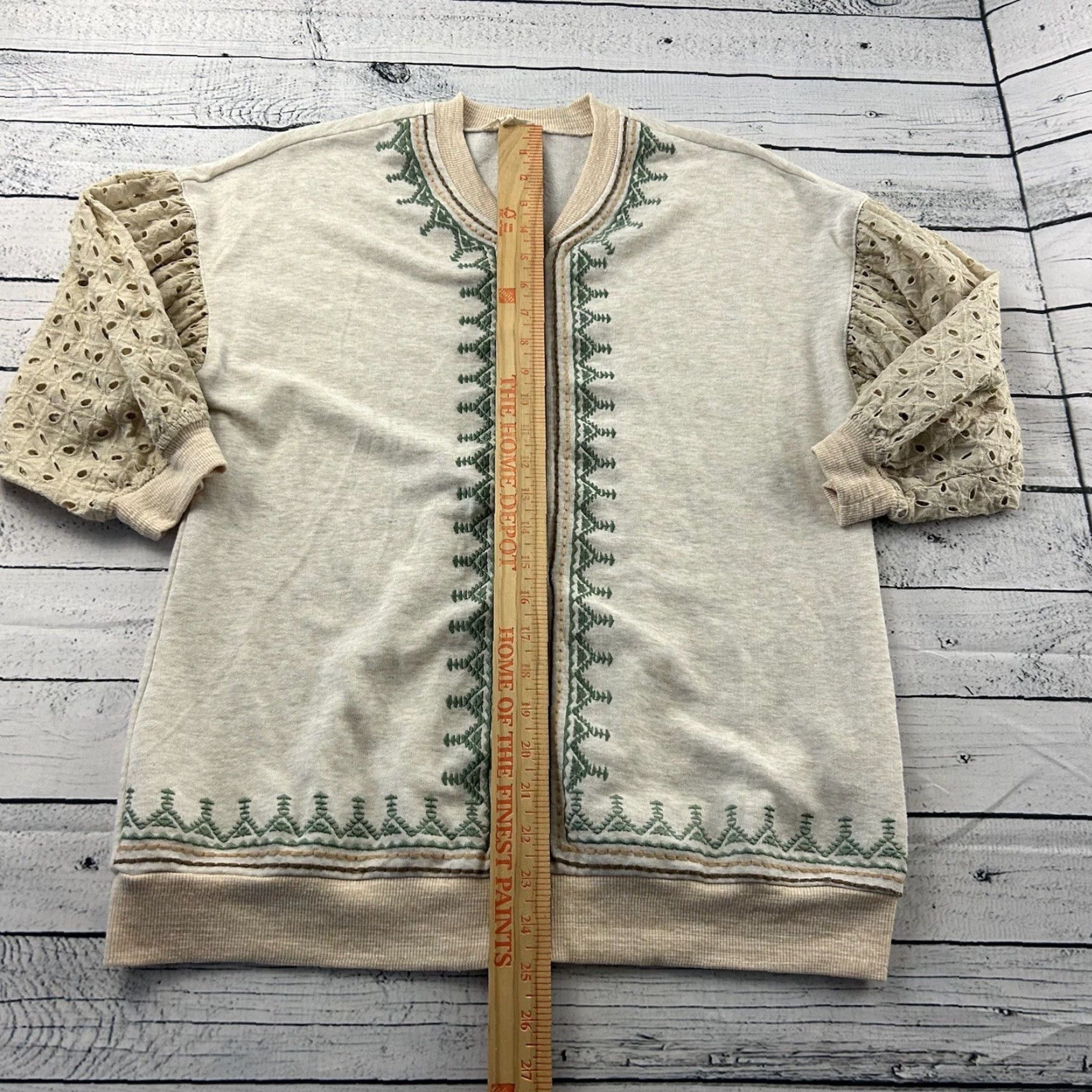 Vintage Mystree Short Eyelet Ruffle Sleeve Full Zip Sweater Women's S Beige Size S / US 4 / IT 40 - 2 Thumbnail
