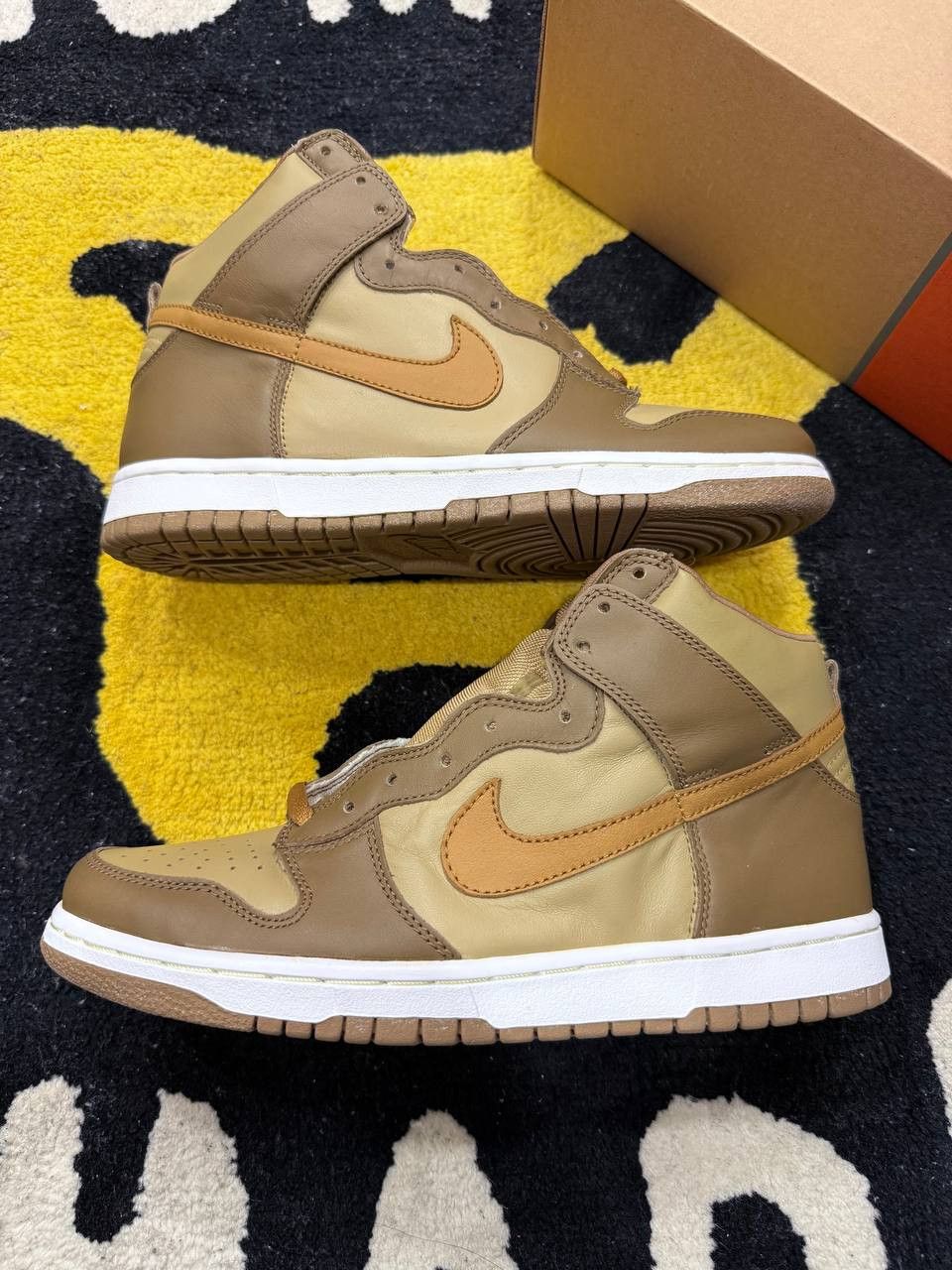 Nike Nike Dunk High Hay Maple Taupe (2003) 304717-222 Size US 9 / EU 42 - 2 Thumbnail