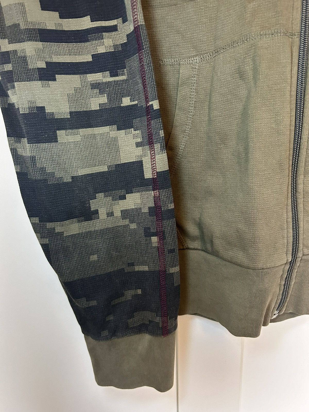 Diesel Vintage Diesel digital camo thermal zip-up hoodie Size US XL / EU 56 / 4 - 7 Thumbnail