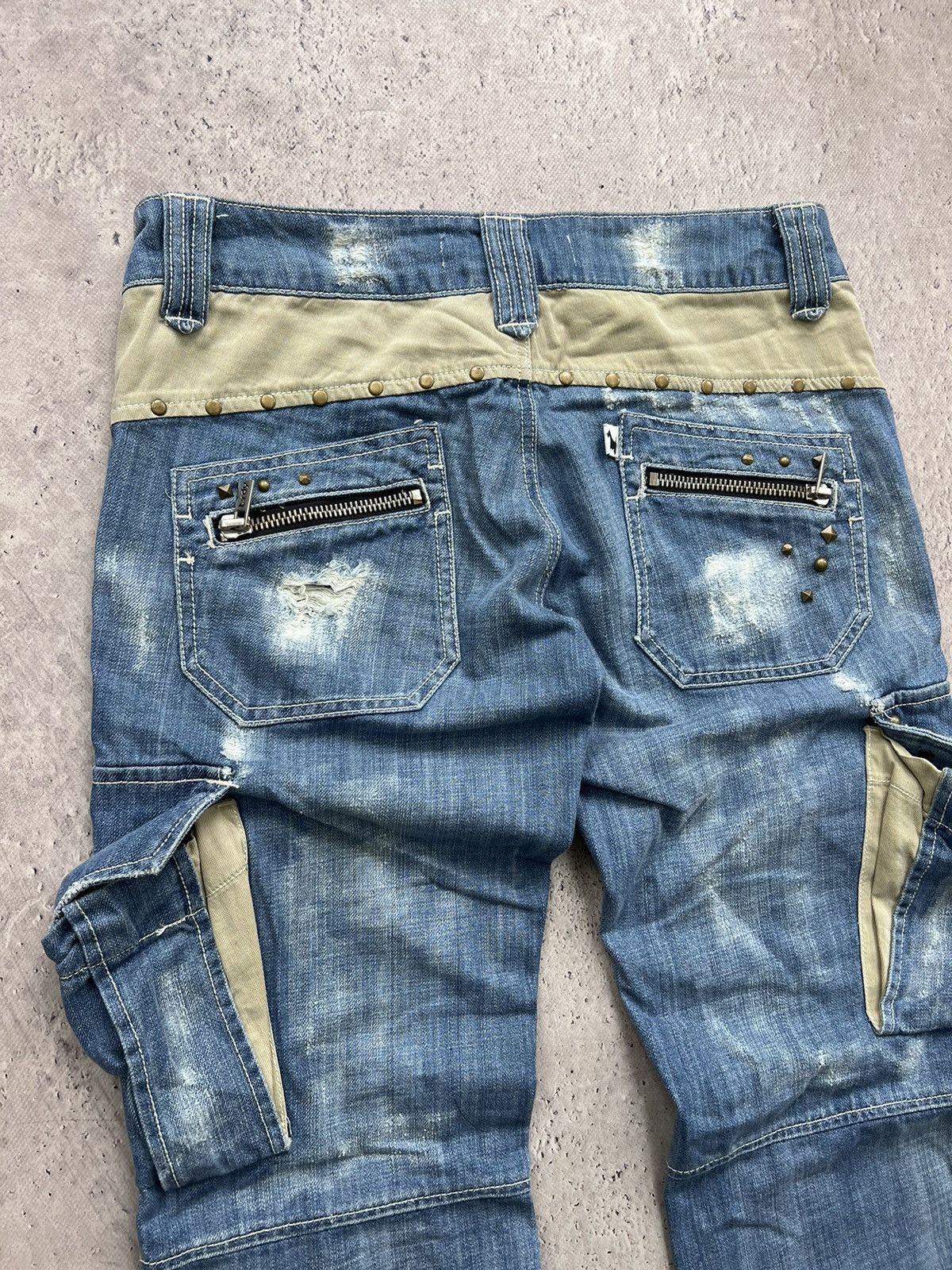 Japanese Brand × Junya Watanabe Dirty pants Faded Crash denim thrashed y2k distressed jeans Size US 30 / EU 46 - 11 Thumbnail