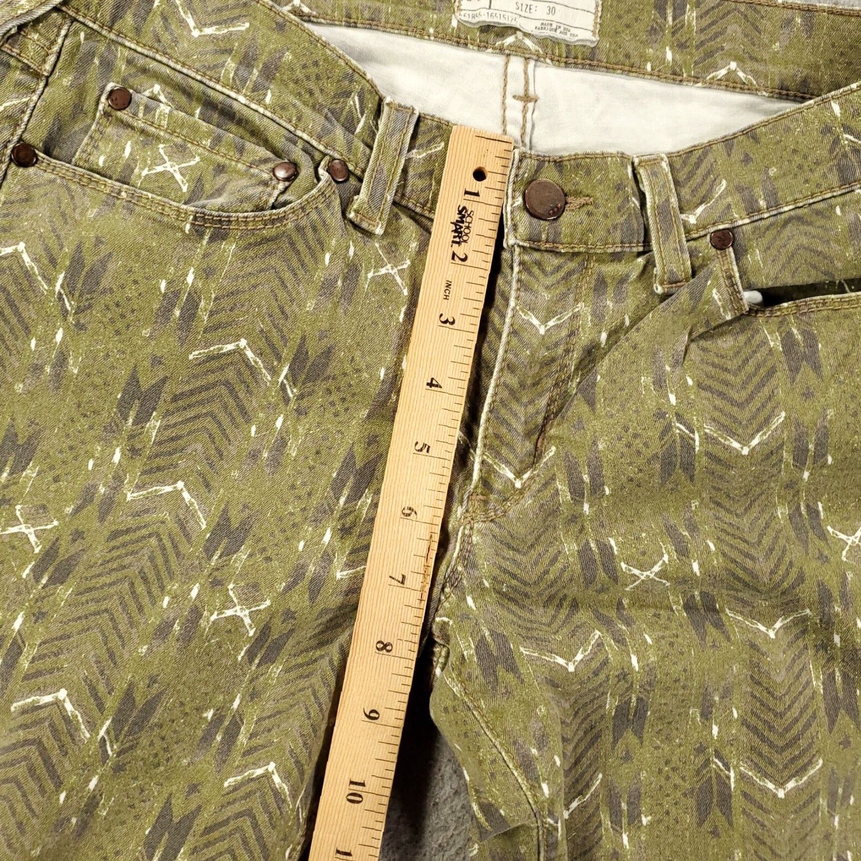 Free People Free People Jeans Women 30 Green Geometric Aztec Southwestern Denim Stretch Slim Tapered Womens Size 30" / US 8 / IT 44 - 4 Thumbnail