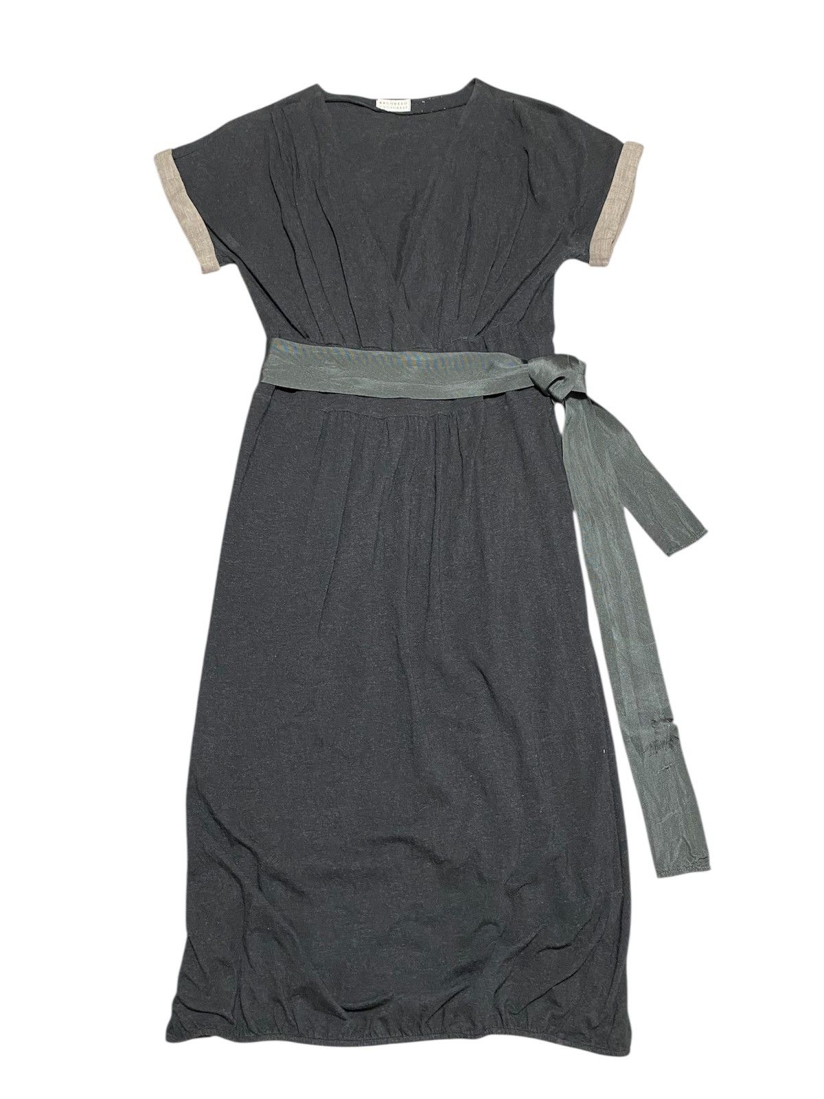 Brunello Cucinelli BRUNELLO CUCINELLI V-NECK CHARCOAL GREY DRESS Size S / US 4 / IT 40 - 1 Thumbnail