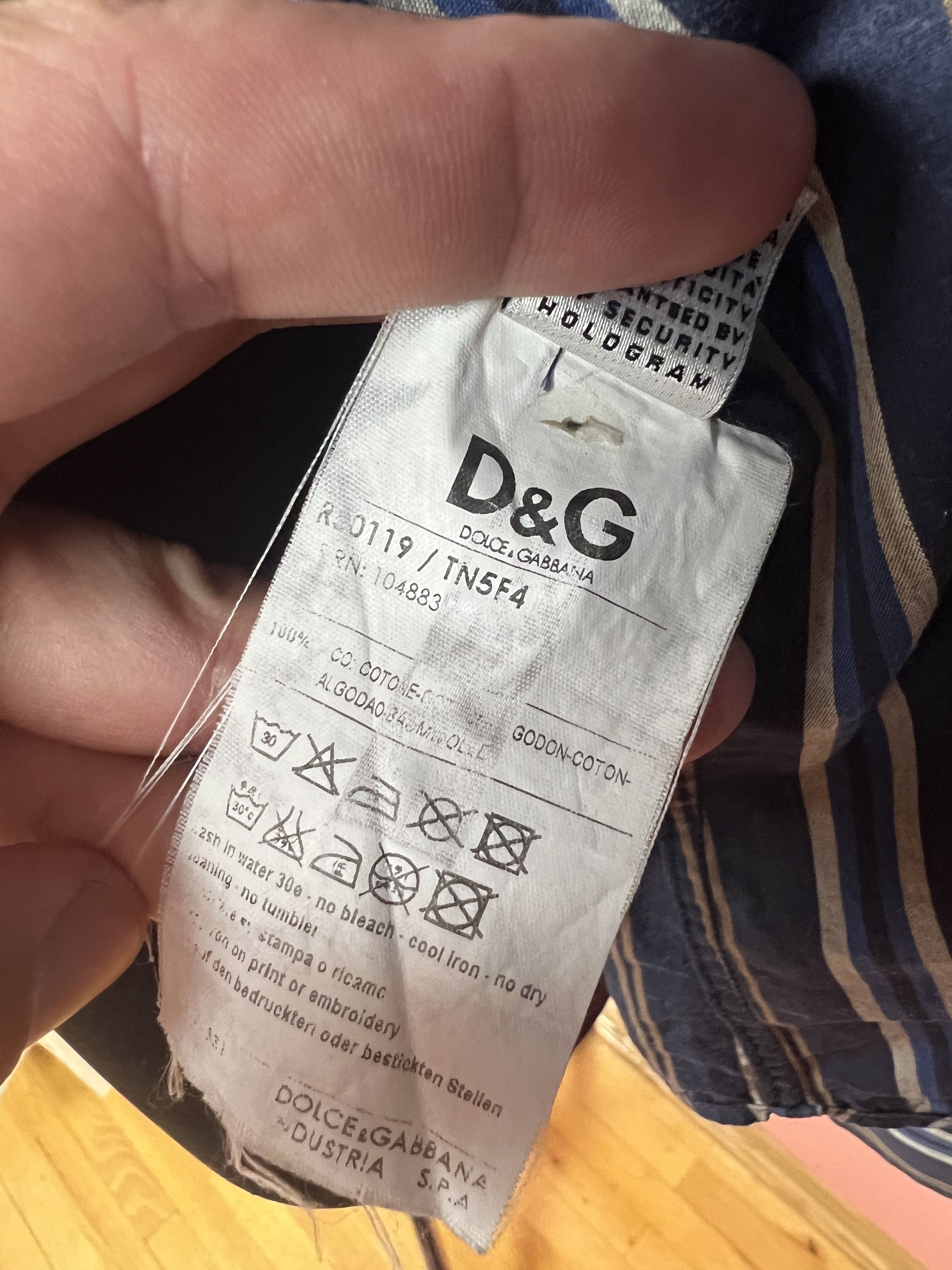 Dolce & Gabbana Dolce & Gabbana shirt button ups luxury designer Size US S / EU 44-46 / 1 - 9 Thumbnail