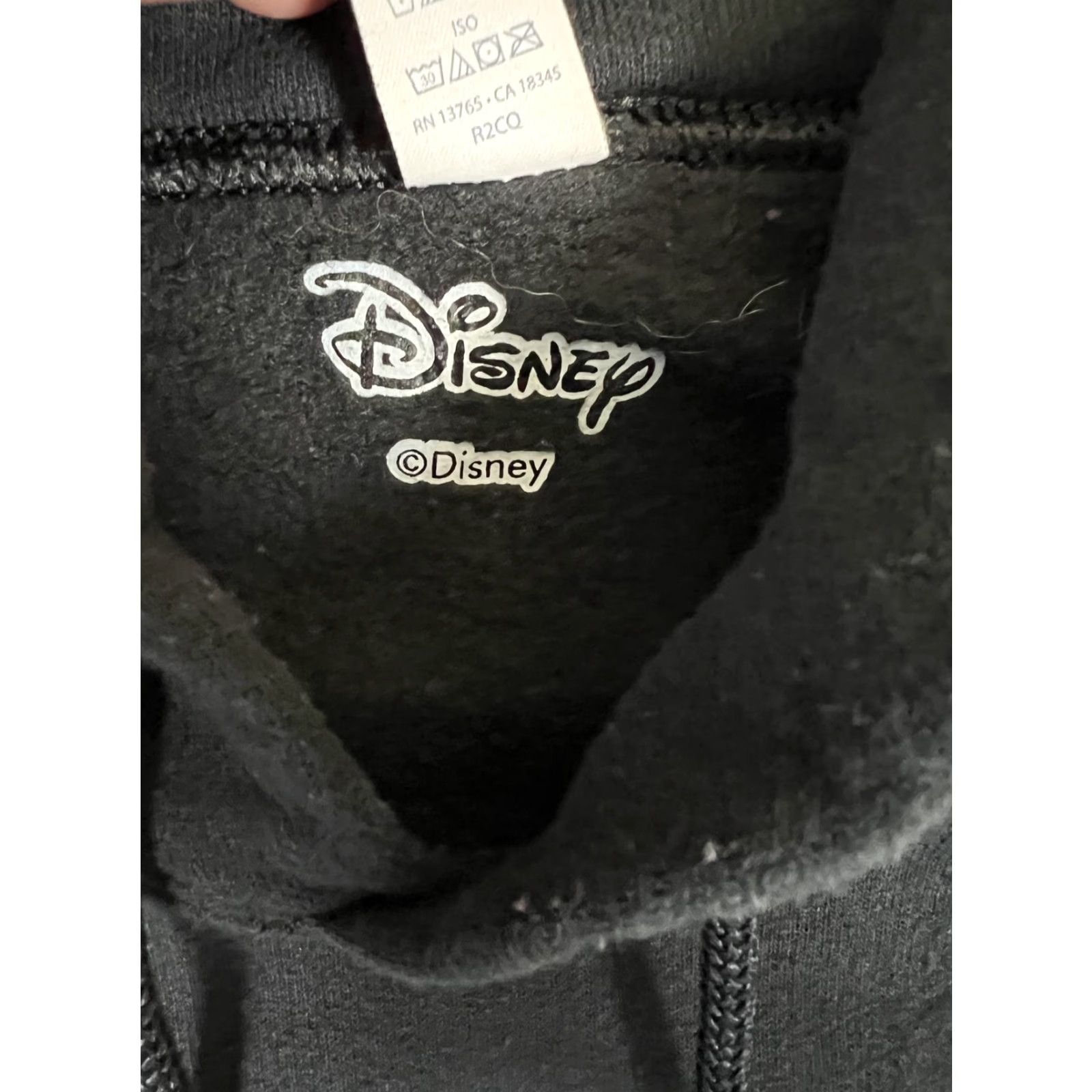 Disney Disney Cruella Hoodie L Black Pullover Graphic Print Fleece Crew Neck Unisex Adults Long Sleeve Pockets Movie Size US L / EU 52-54 / 3 - 5 Thumbnail