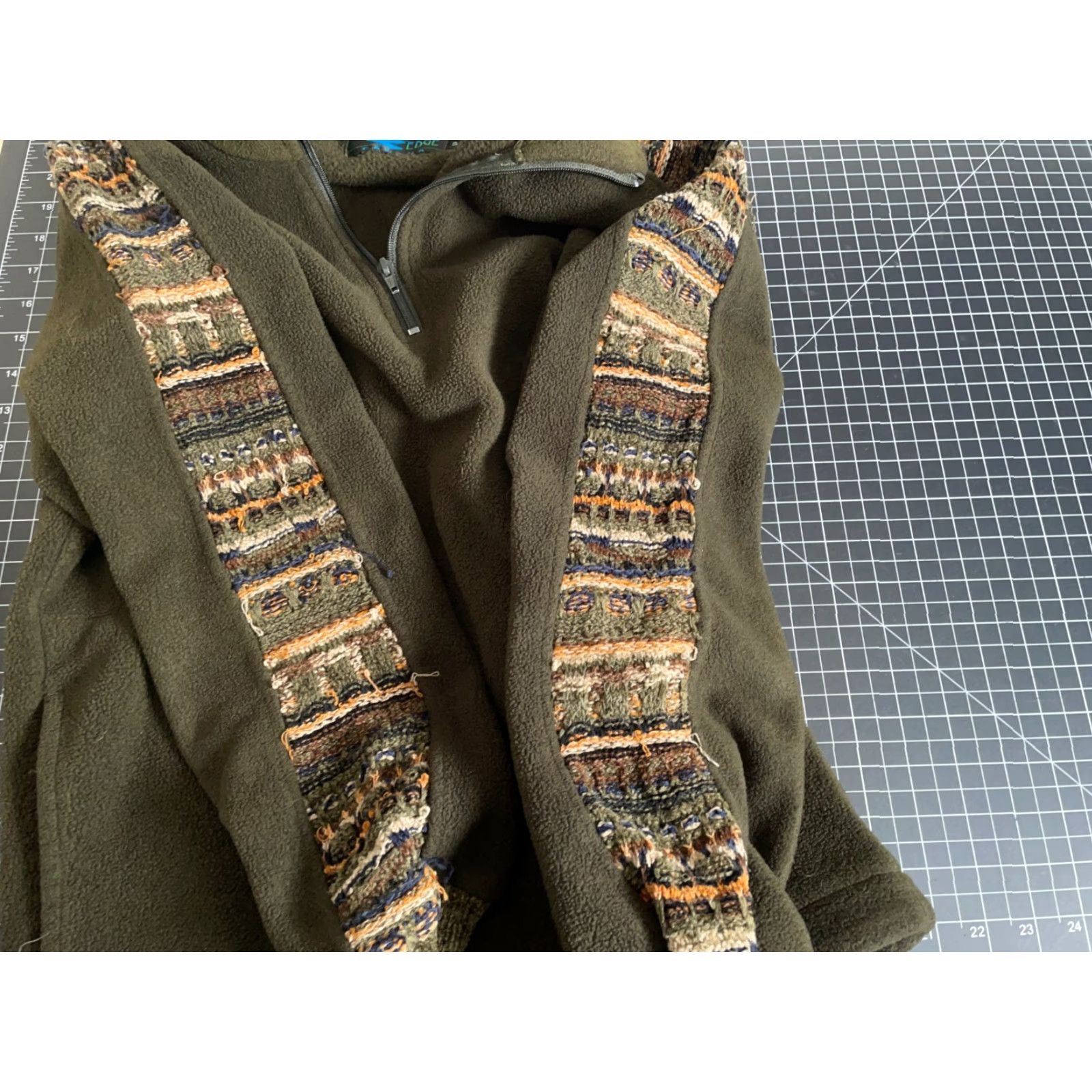 Vintage VINTAGE Rivers Edge Jacket 1/4 Zip Fleece Men’s Small Green Coogi Sweater Style Sleeve Panels Mens Jacket Size US S / EU 44-46 / 1 - 4 Thumbnail