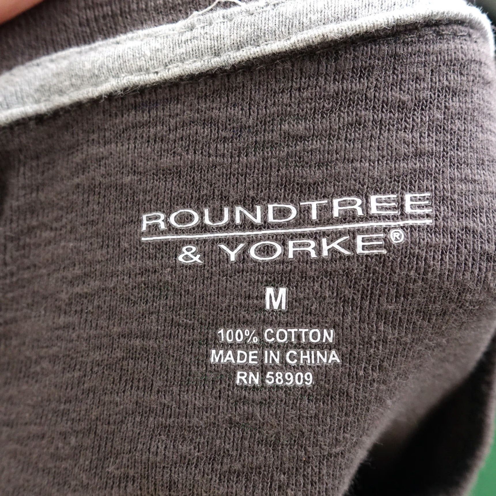 Roundtree & Yorke ROUND TREE & YORKE Brown Pullover Sweater 1/4 Zip Mock Neck Adult Medium Regular Fit Mens Size US M / EU 48-50 / 2 - 6 Thumbnail
