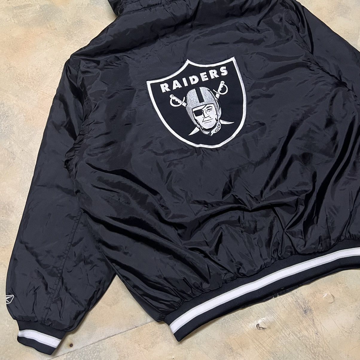 NFL Raiders Big Logo Hoody Jacket by Reebok Size US L / EU 52-54 / 3 - 18 Thumbnail